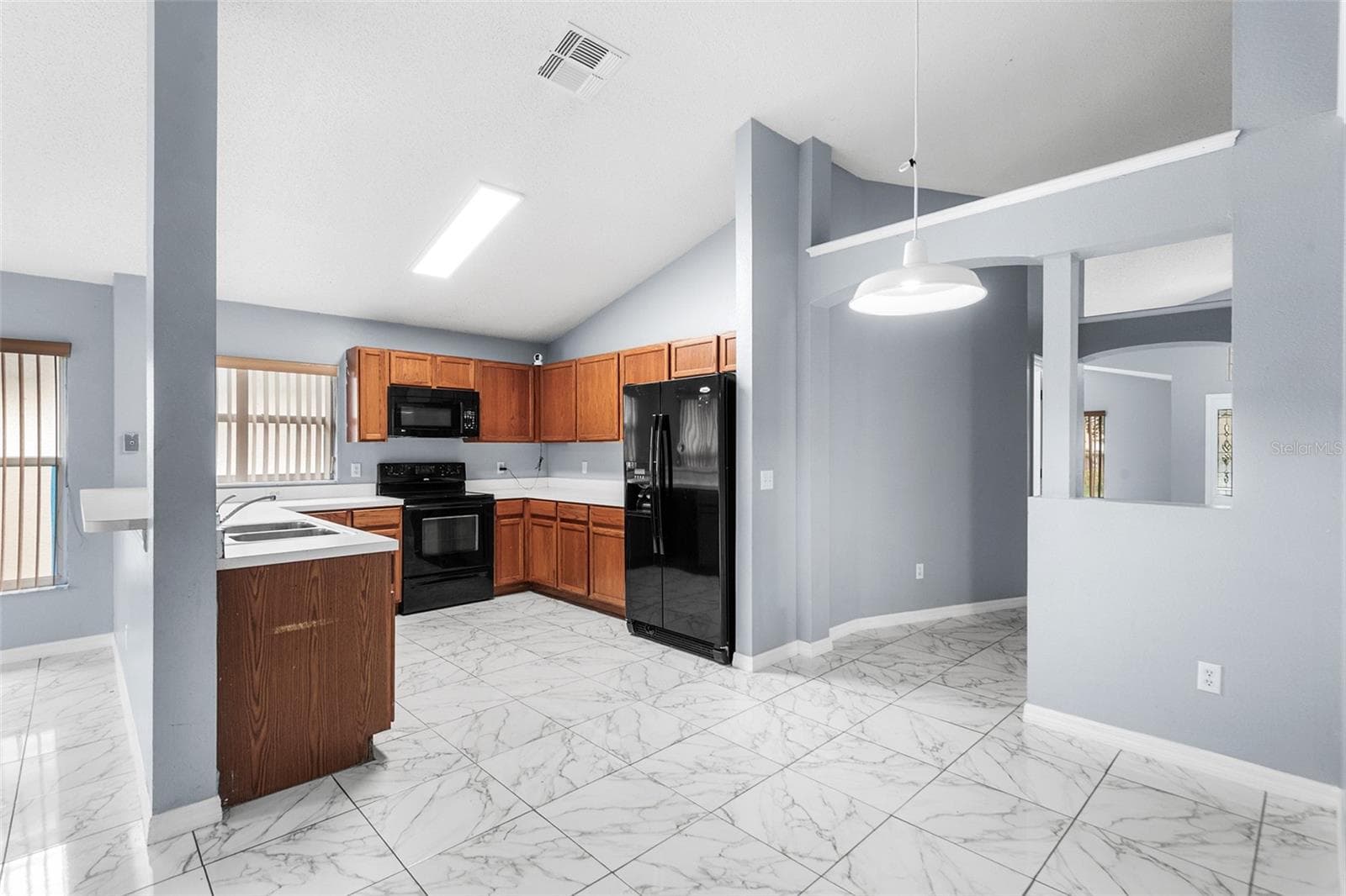 Single Family Residence at 7814 ELMSTONE CIR, ORLANDO, photo 17 of 38