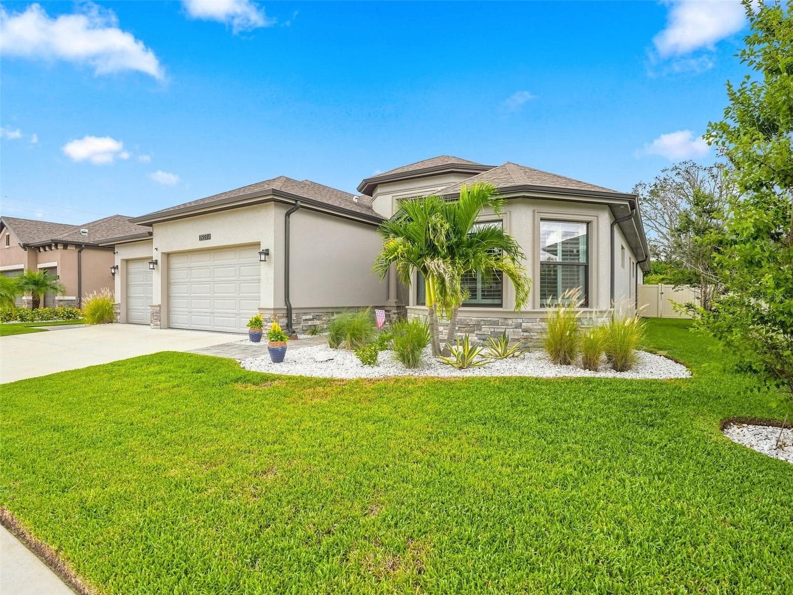 Single Family Residence at 1927 JULLEE LN, PALM HARBOR, photo 2 of 61