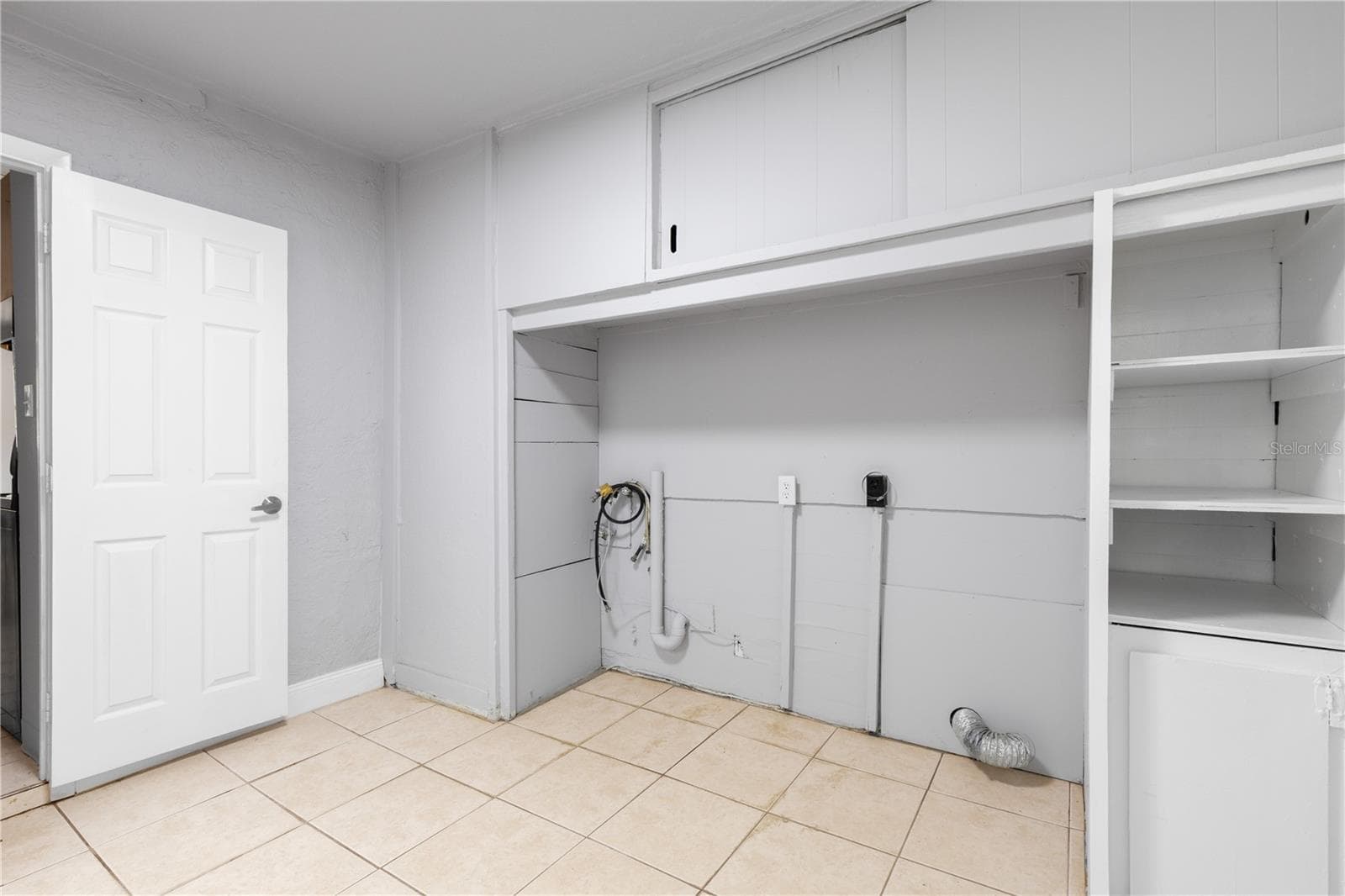 Unit 2 mud room / Laundry - 9845 60TH ST, PINELLAS PARK