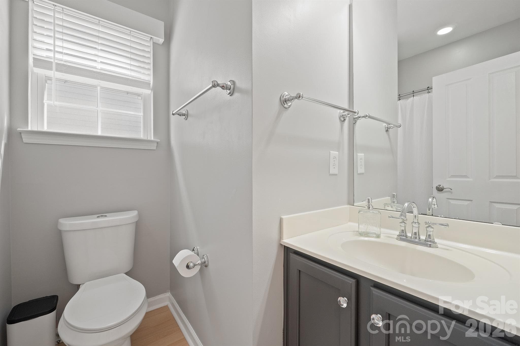 Full bath on main - 14525 Holly Springs Drive, Huntersville