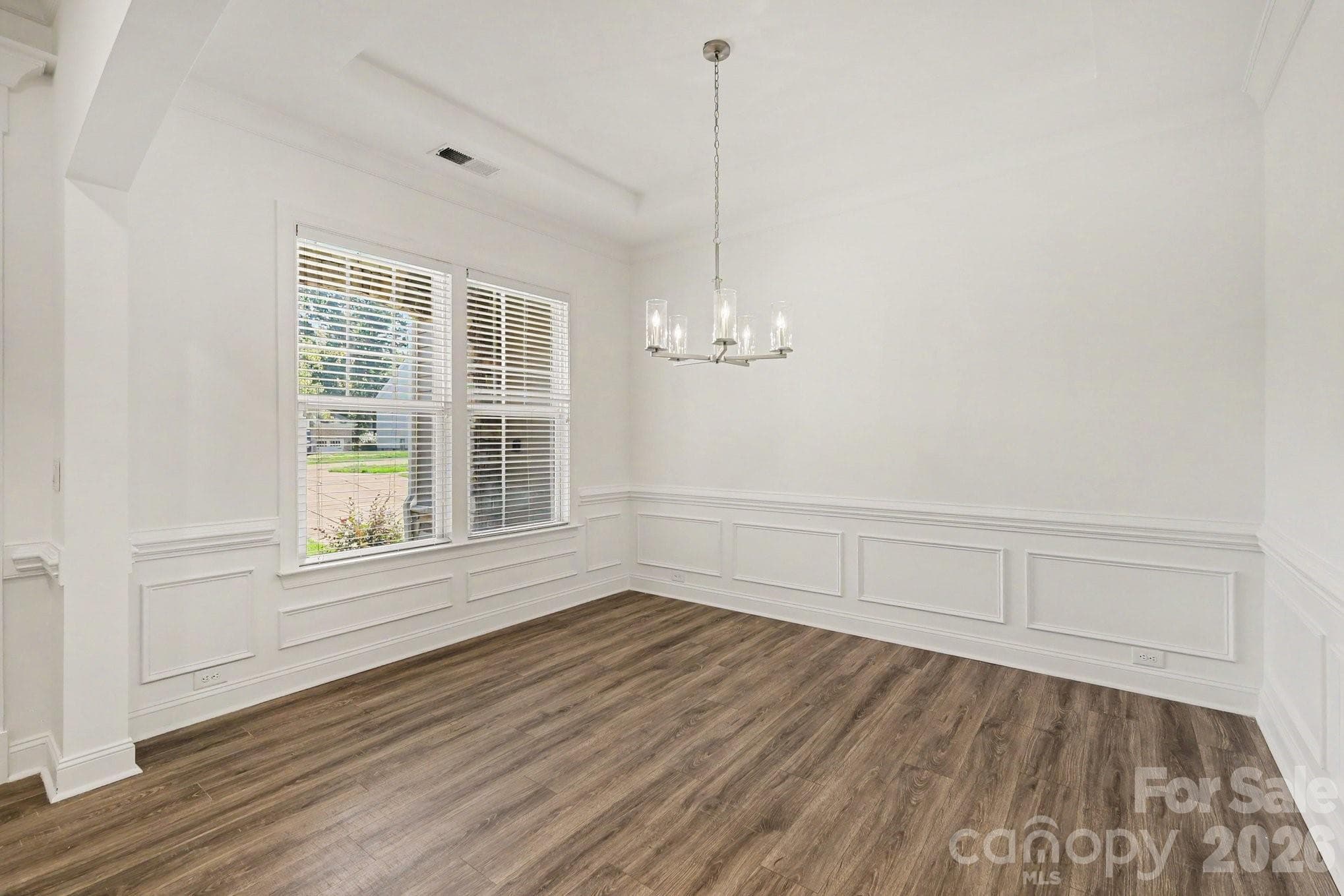 Single Family Residence at 17920 Culross Lane, Charlotte, photo 4 of 47
