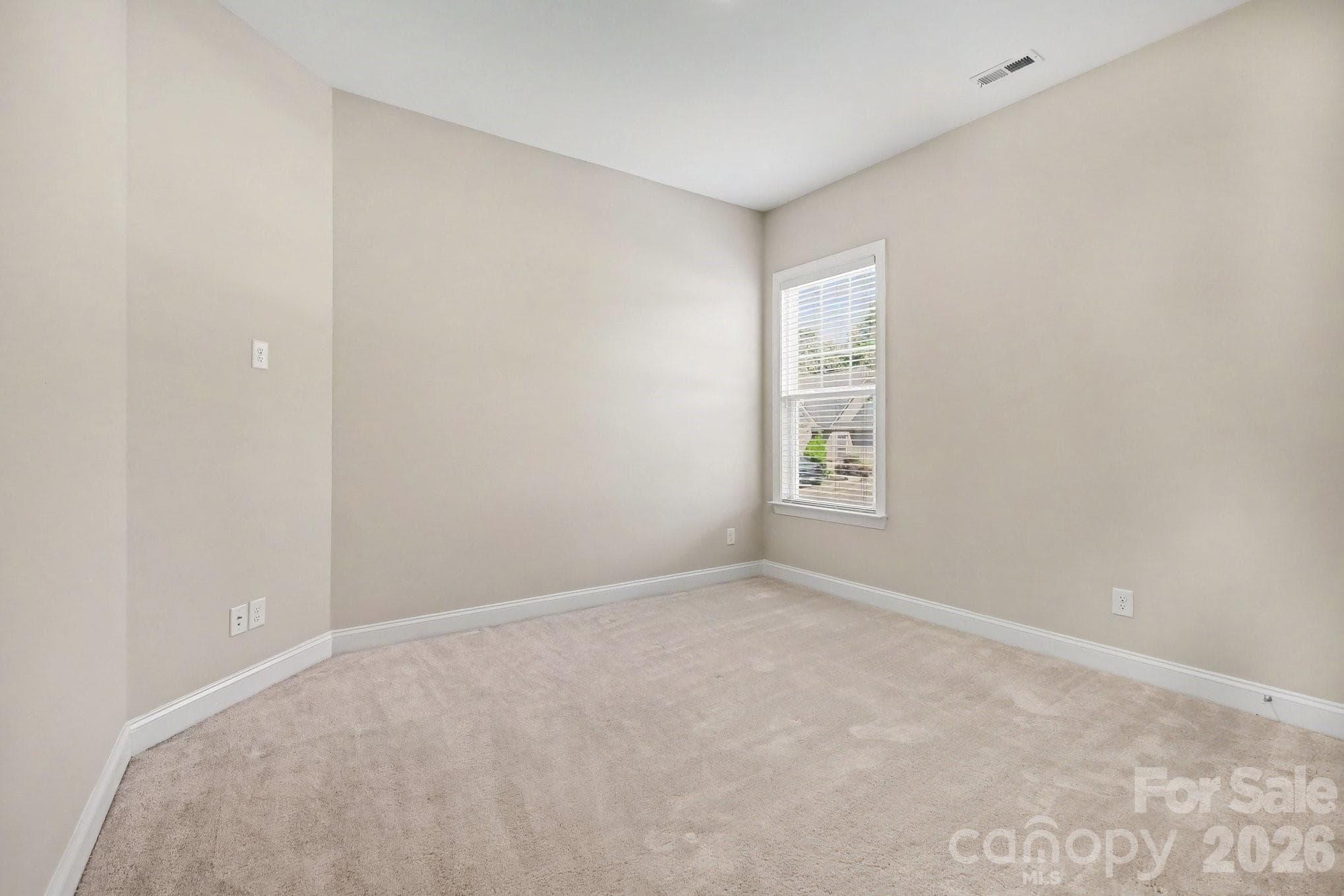 Single Family Residence at 17920 Culross Lane, Charlotte, photo 17 of 47