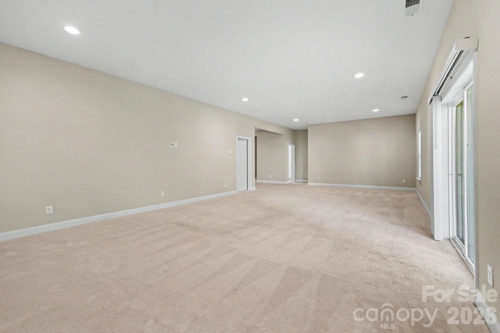 Single Family Residence at 17920 Culross Lane, Charlotte, photo 21 of 47