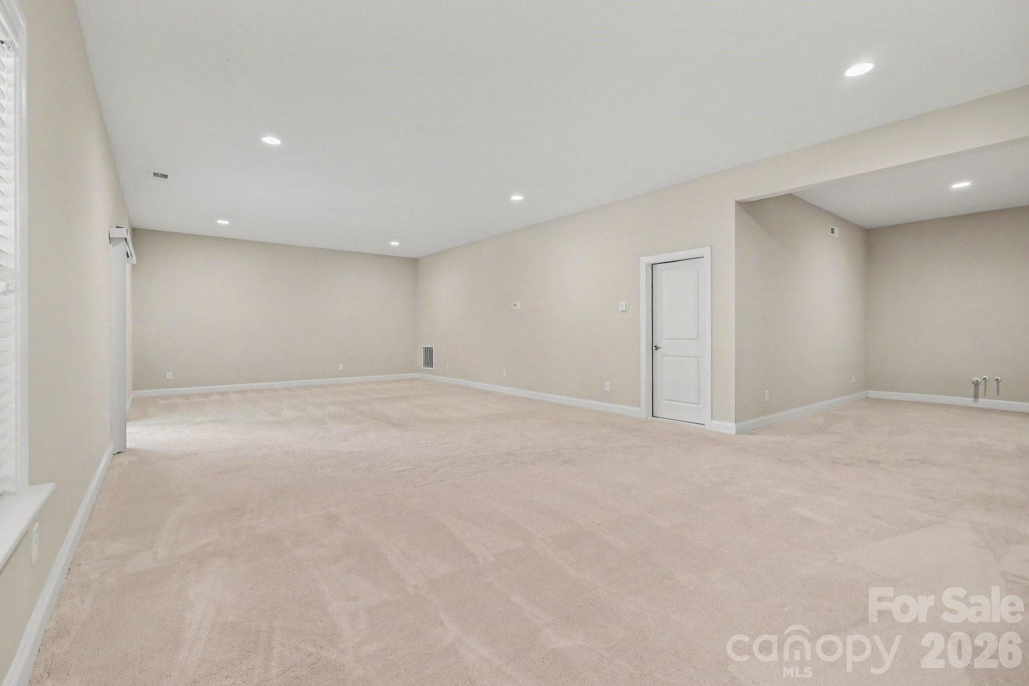 Single Family Residence at 17920 Culross Lane, Charlotte, photo 27 of 47
