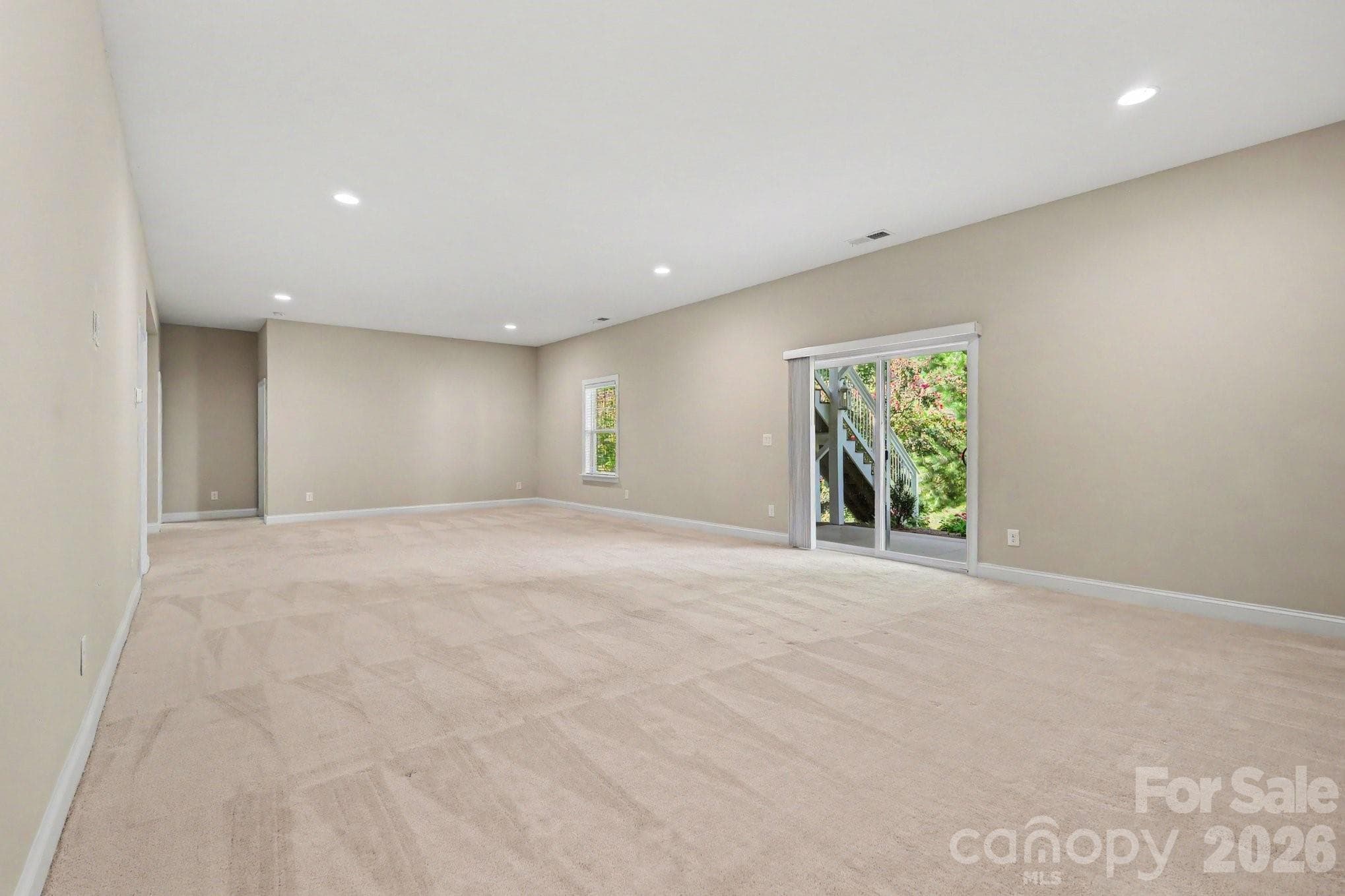 Single Family Residence at 17920 Culross Lane, Charlotte, photo 28 of 47