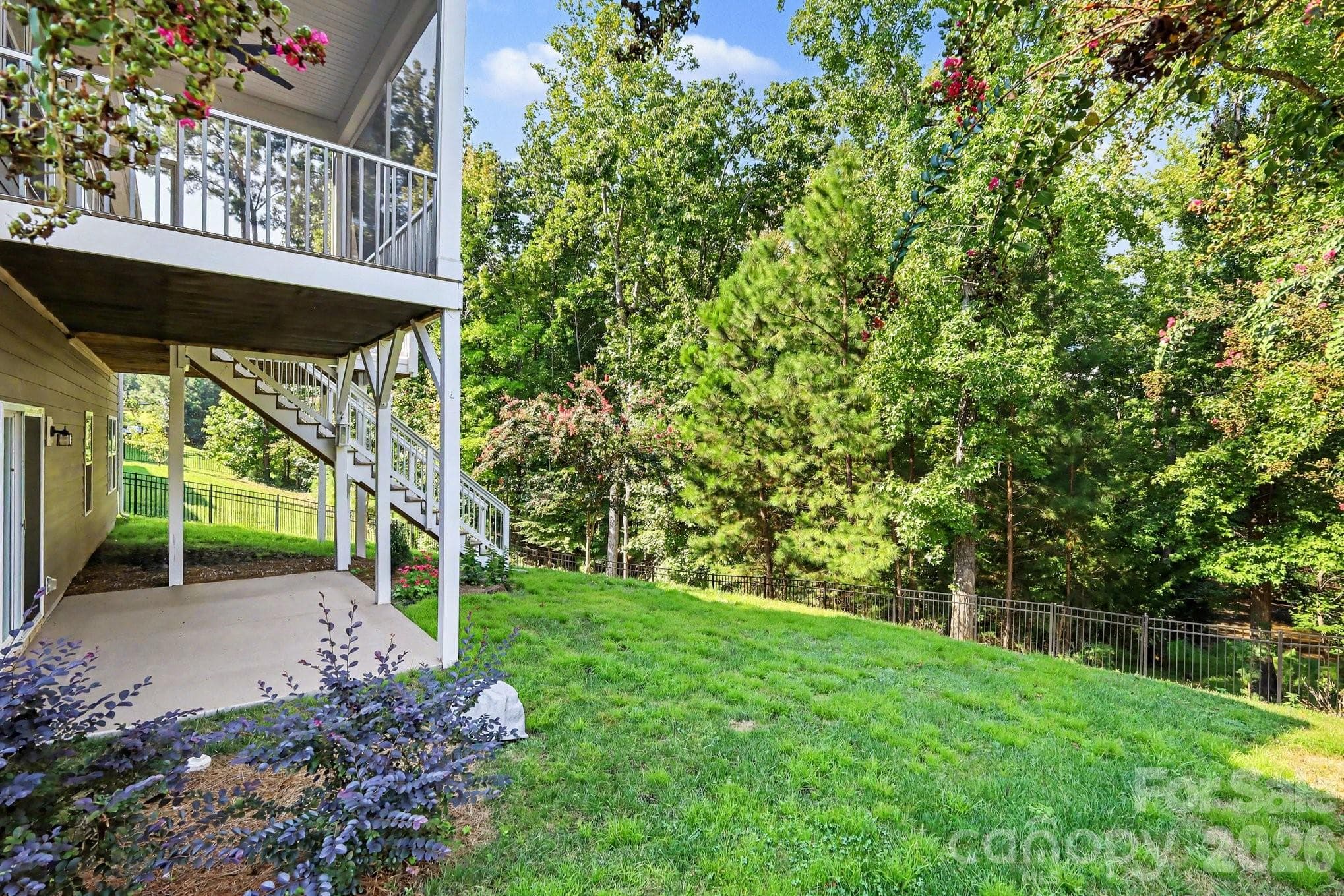 Single Family Residence at 17920 Culross Lane, Charlotte, photo 46 of 47