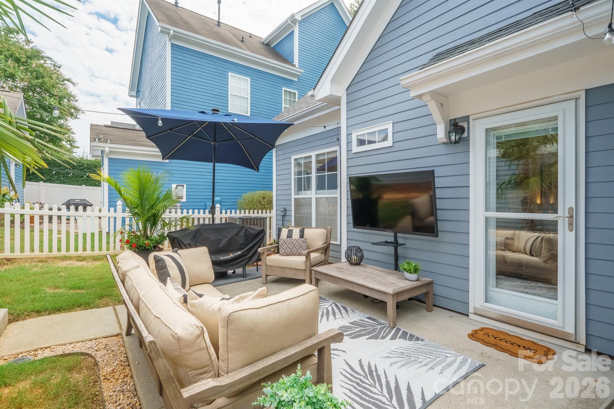 Outdoor patio - 14525 Holly Springs Drive, Huntersville