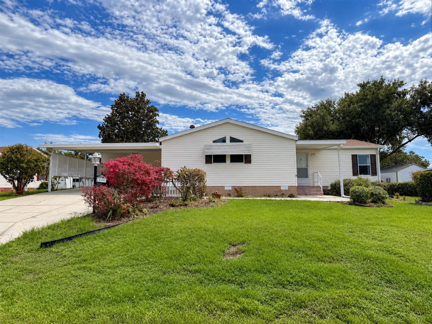 Mobile Home at 13181 SE 48 TER, BELLEVIEW, photo 2 of 25