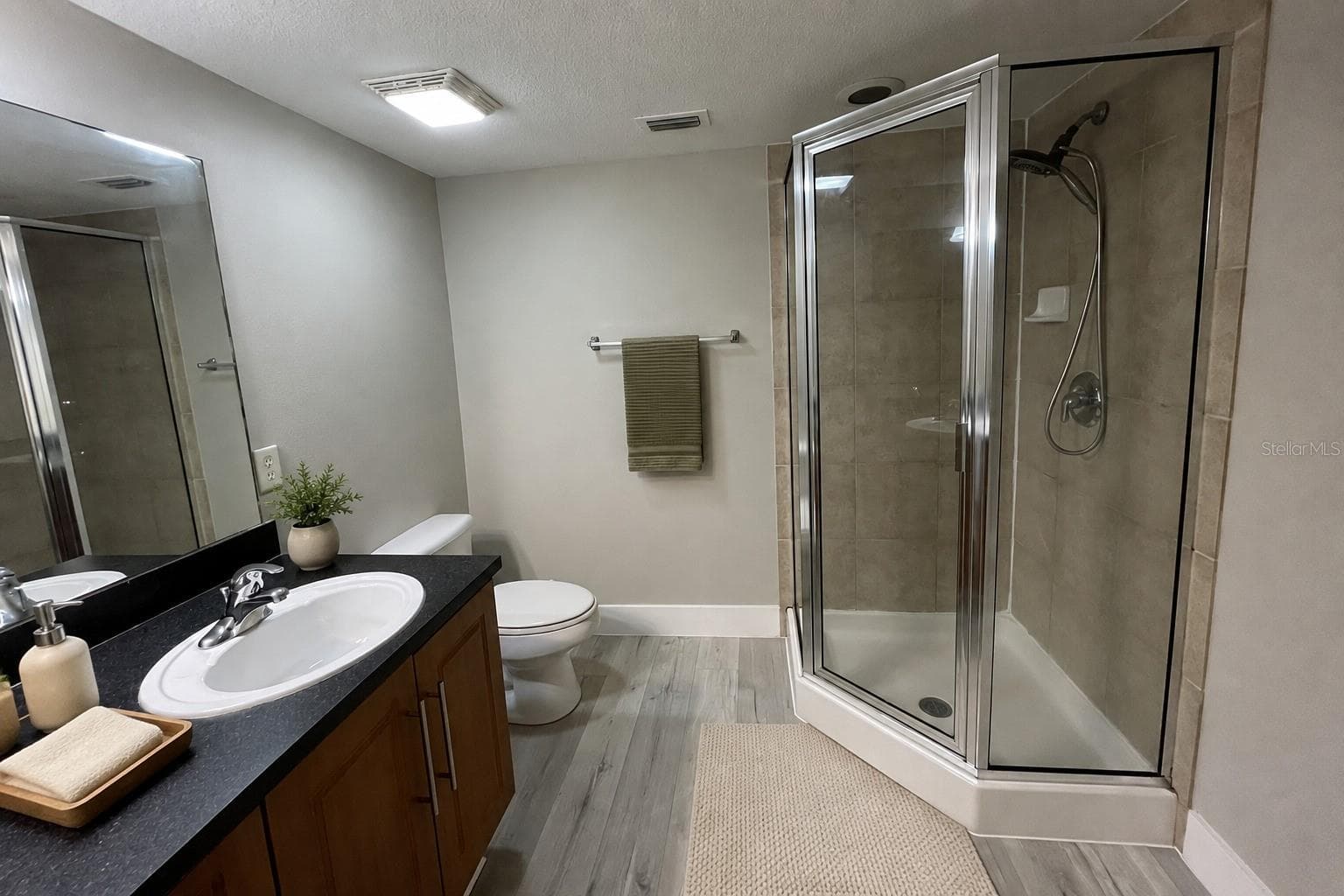 Condominium at 155 N PEARL LAKE CSWY #104, ALTAMONTE SPRINGS, photo 10 of 14