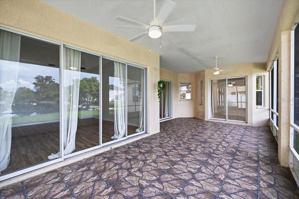 Single Family Residence at 6223 ROCK CREEK CIR, ELLENTON, photo 49 of 59