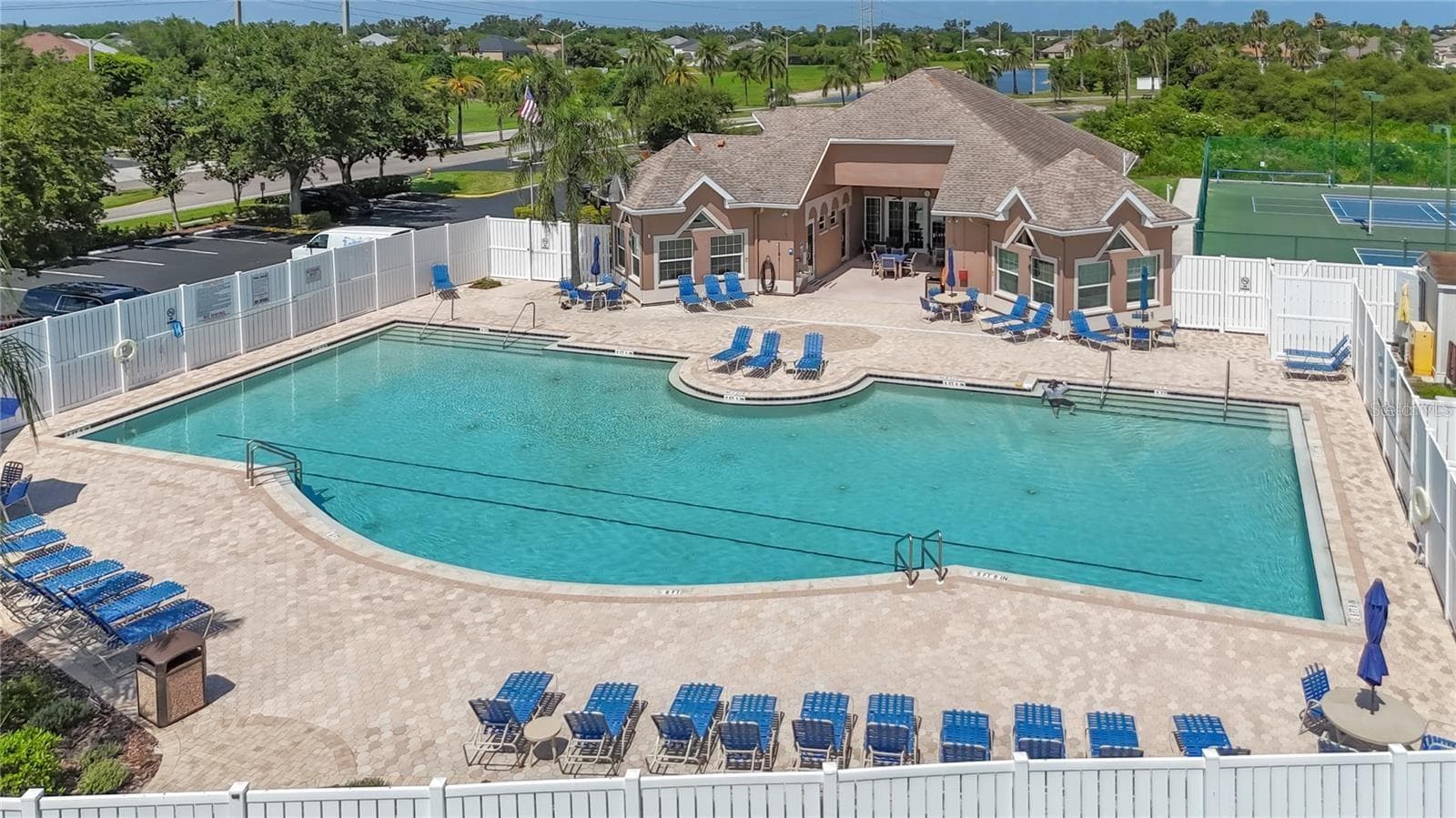 Single Family Residence at 6223 ROCK CREEK CIR, ELLENTON, photo 54 of 59
