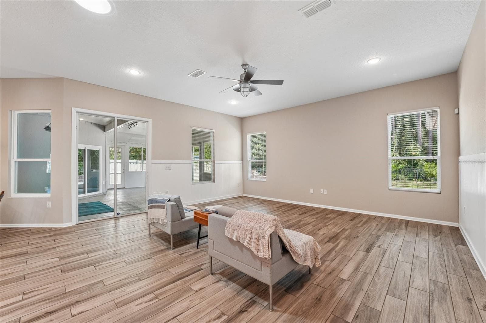 Single Family Residence at 353 CRESCENT KEY DR, ST AUGUSTINE, photo 10 of 54