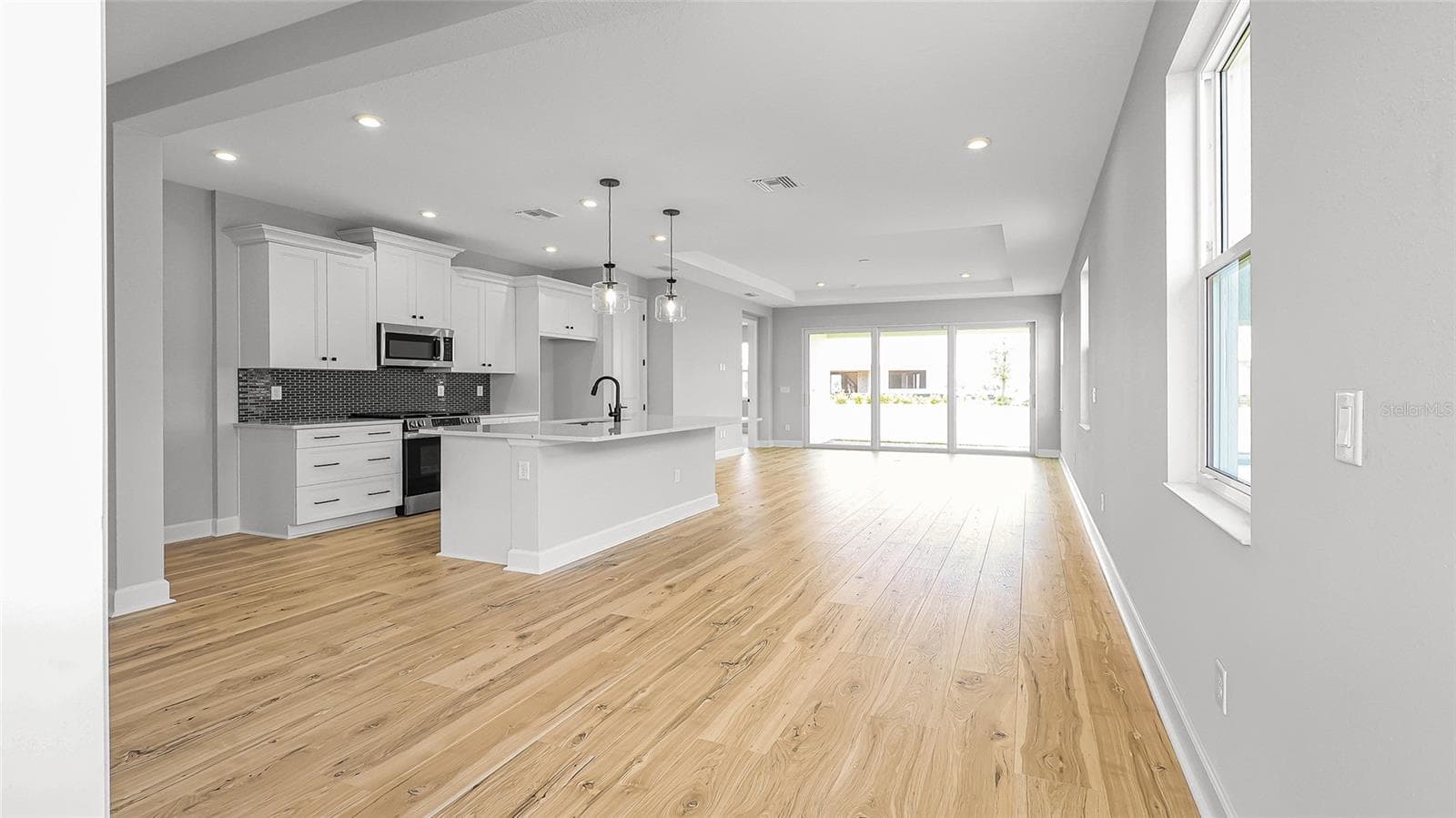 Kitchen-Great Room - 1463 SANTORINI WAY, TAVARES