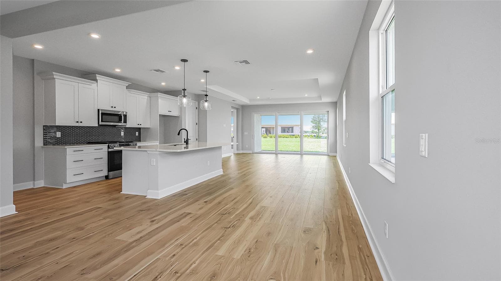 Kitchen-Great Room - 1463 SANTORINI WAY, TAVARES