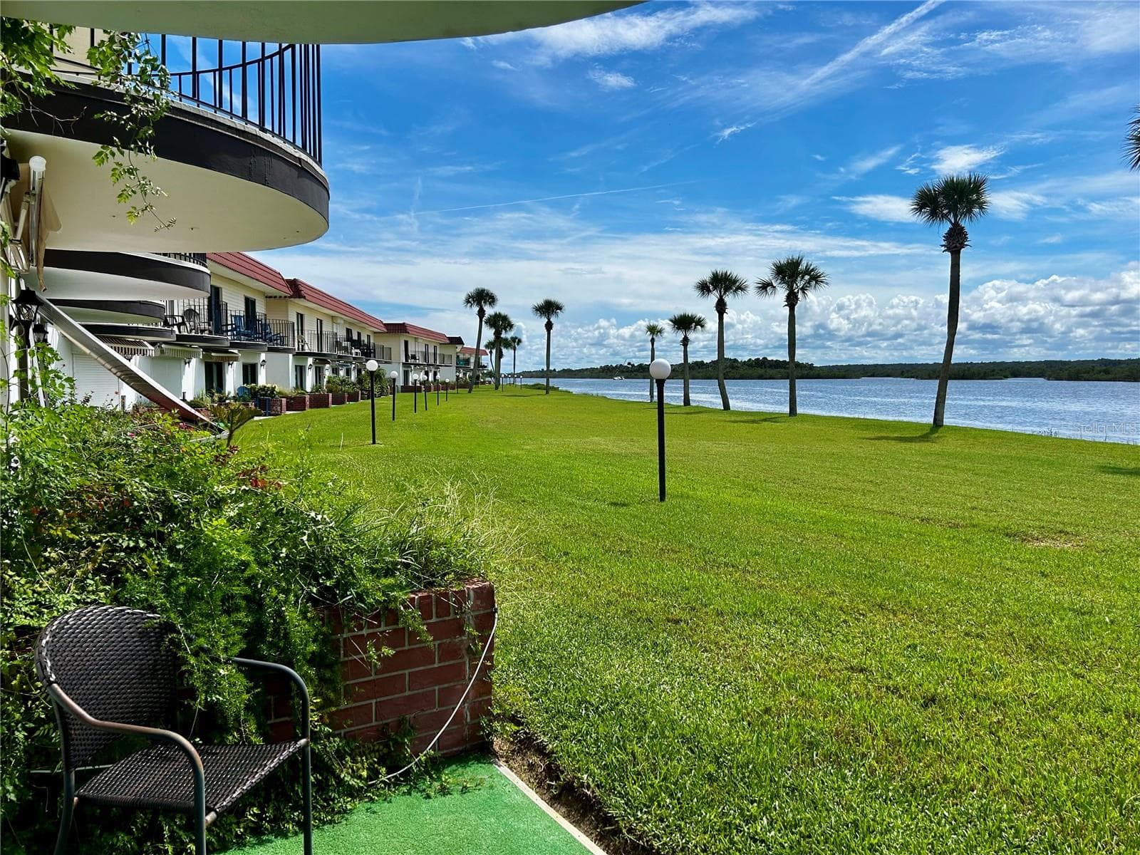 Downstairs patio - 29 S OCEAN PALM DR, FLAGLER BEACH
