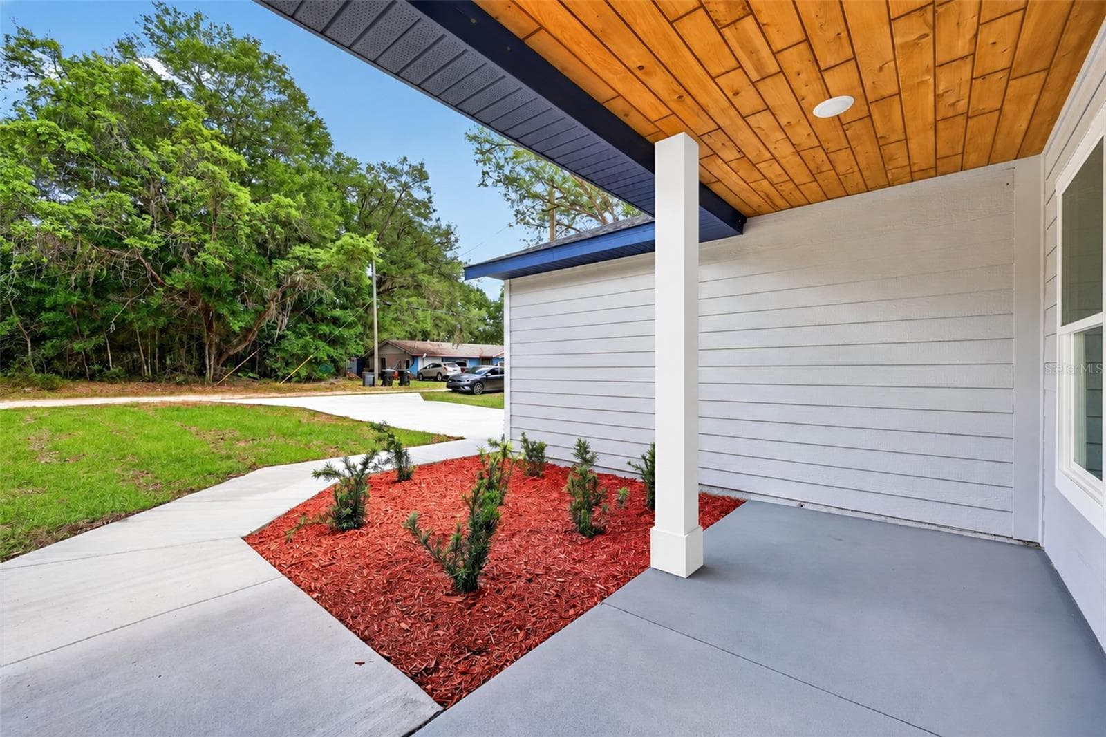 Single Family Residence at 13932 SW 104TH LN, DUNNELLON, photo 3 of 33