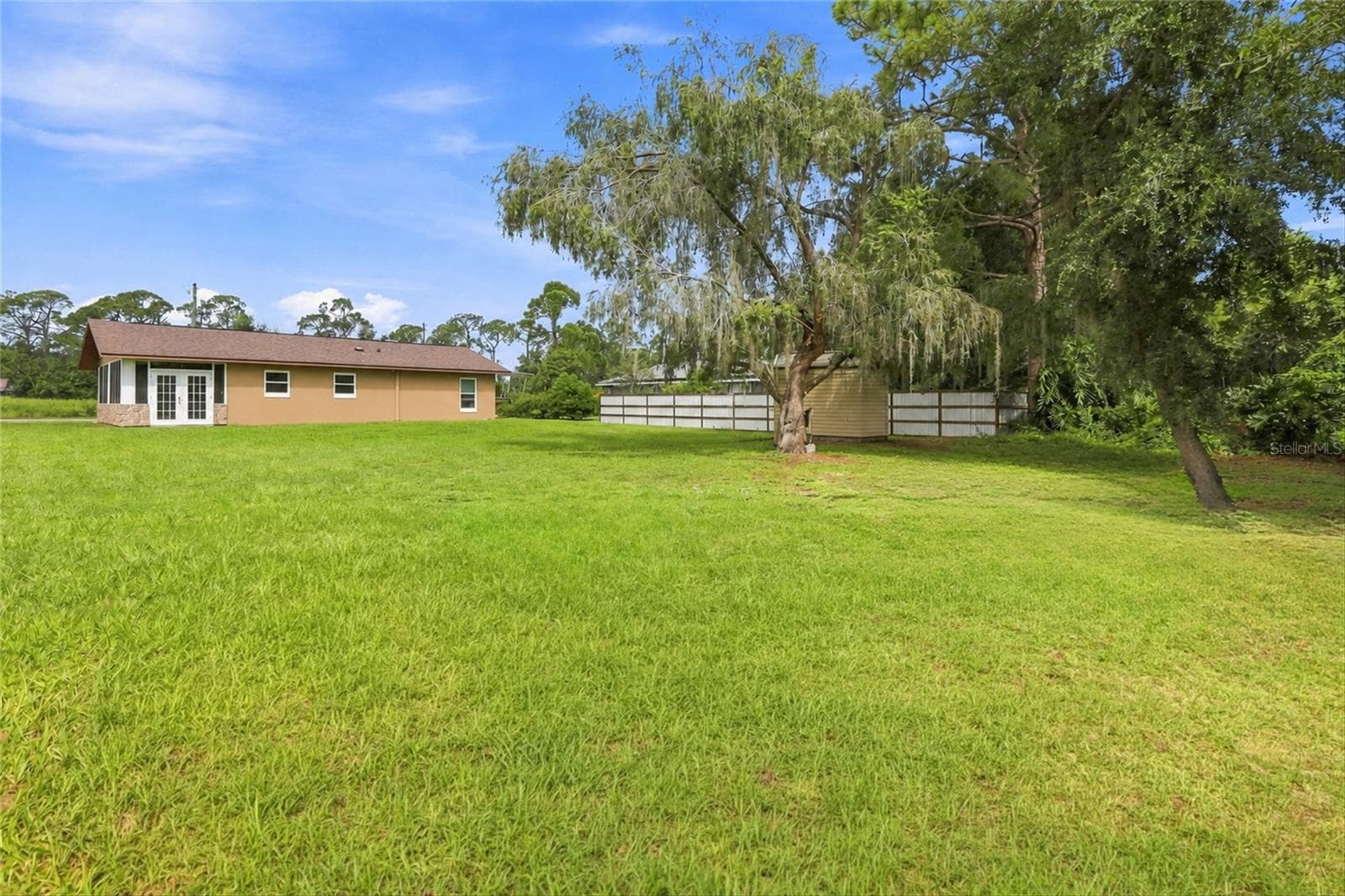Single Family Residence at 504 FIAT AVE, SEBRING, photo 22 of 25