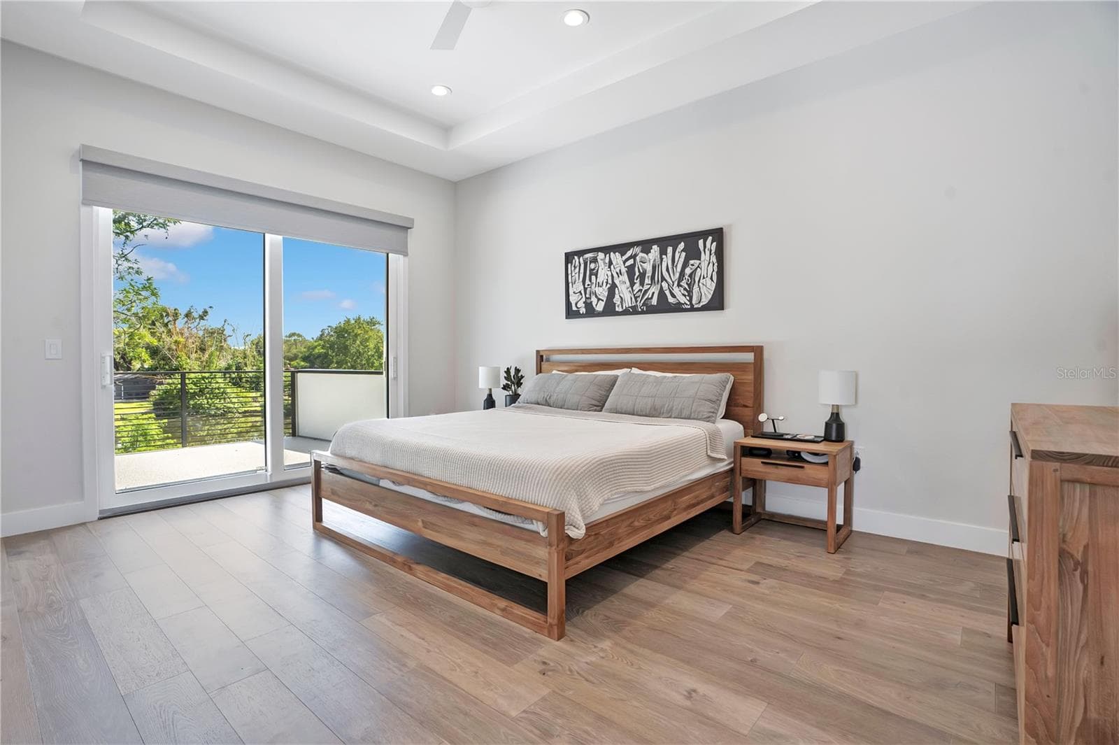 Primary bedroom with patio door view. - 1927 S LAKEMONT AVE, WINTER PARK