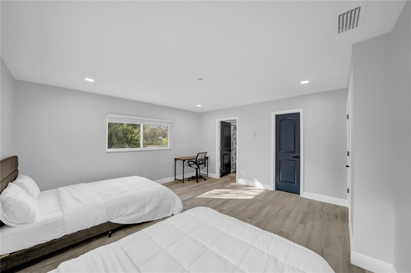 Single Family Residence at 20 2ND AVE SE, LUTZ, photo 42 of 45