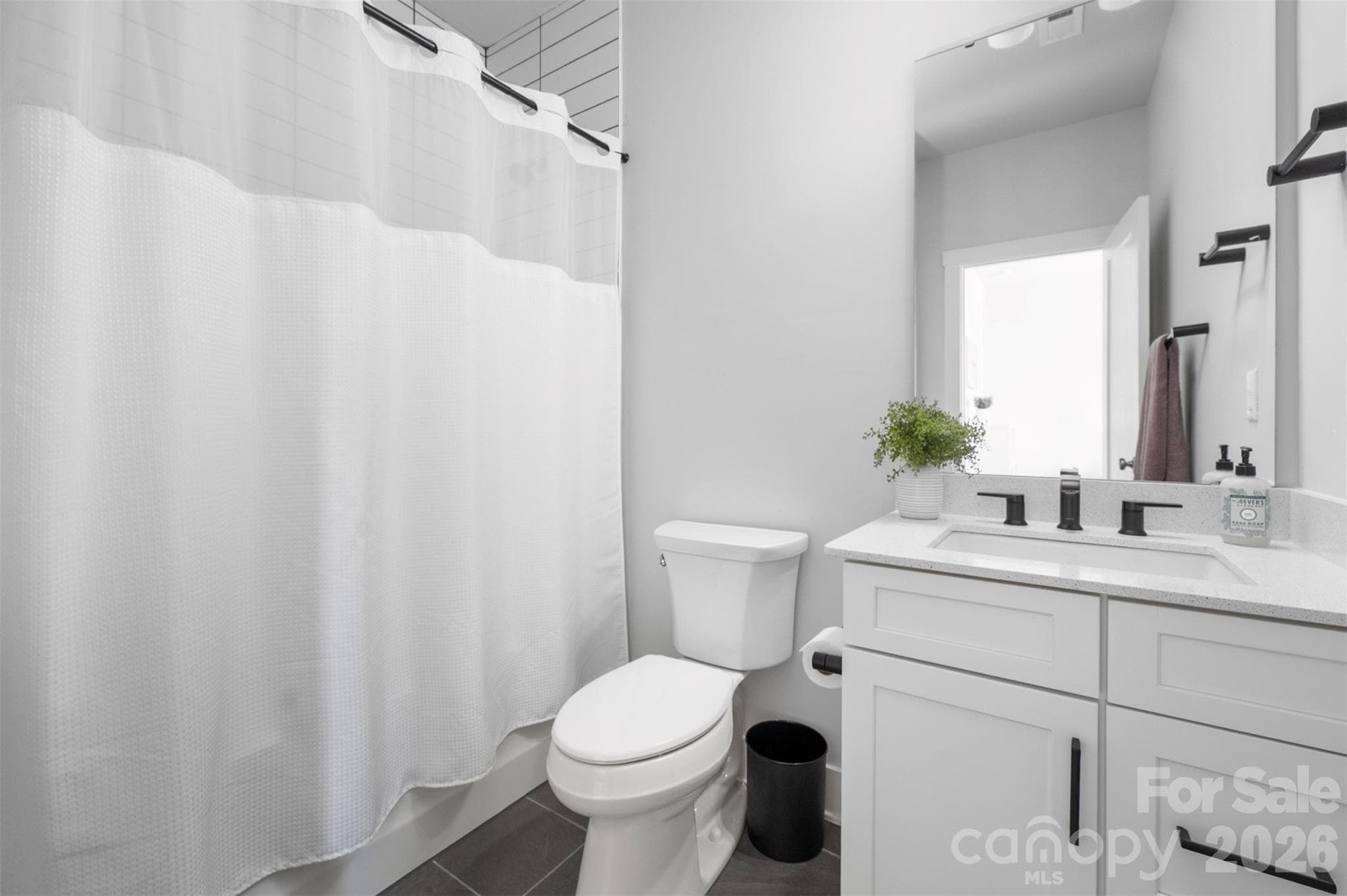 En-suite bath - 4320 Tournette Drive, Indian Land