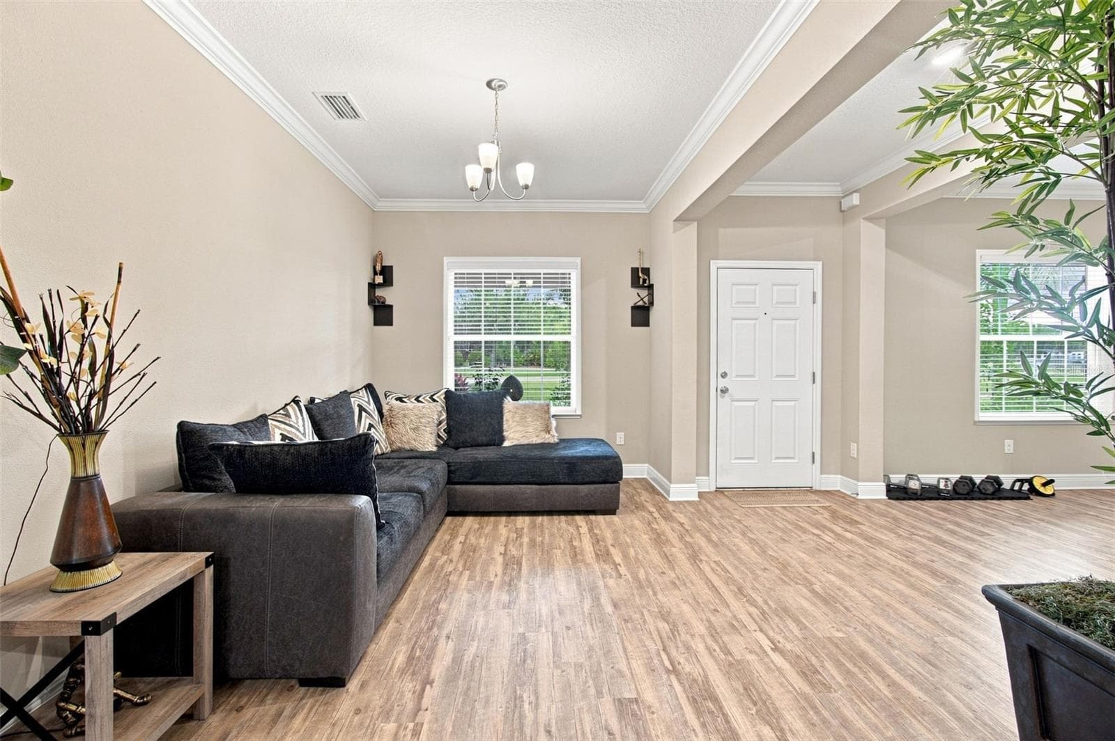Single Family Residence at 15435 MULHOLLAND RD, PARRISH, photo 6 of 66