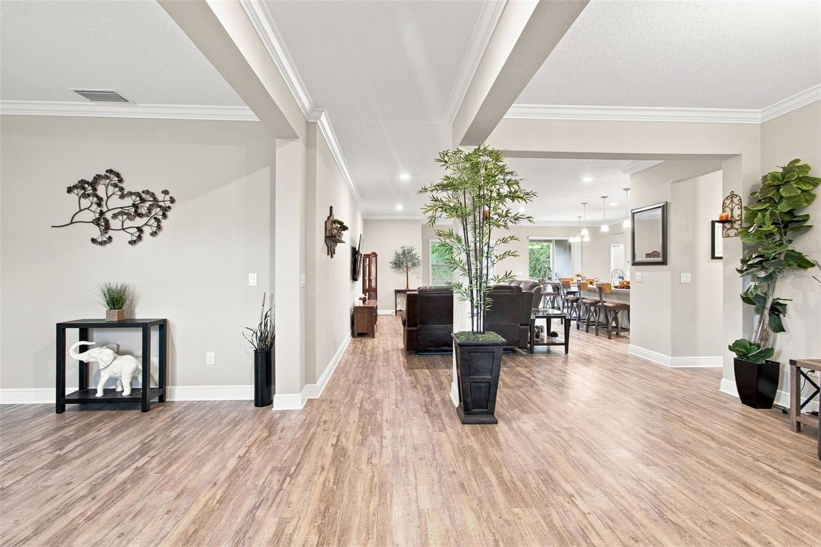 Single Family Residence at 15435 MULHOLLAND RD, PARRISH, photo 8 of 66