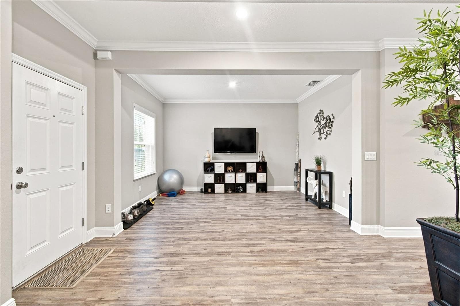 Single Family Residence at 15435 MULHOLLAND RD, PARRISH, photo 9 of 66
