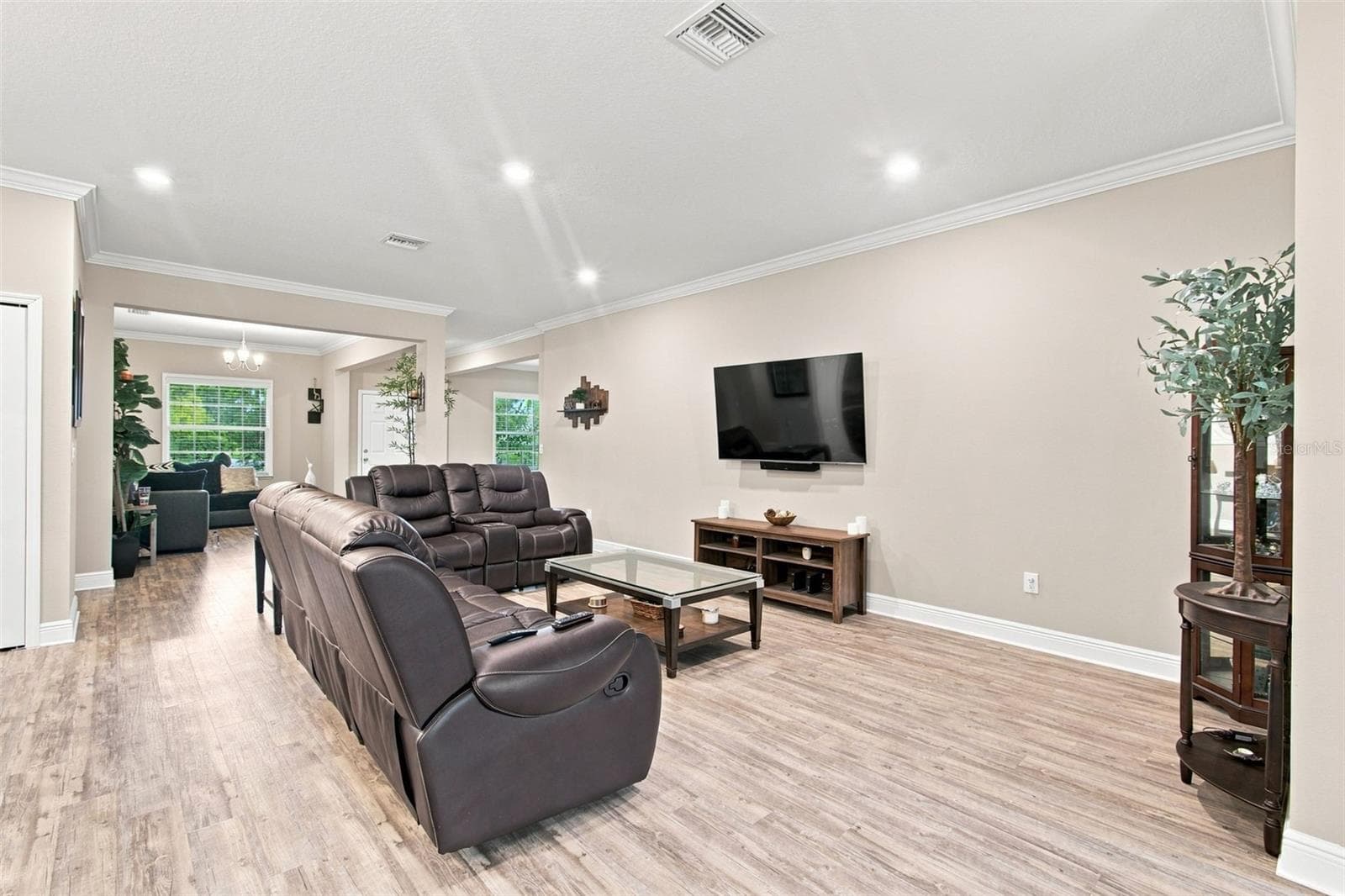Single Family Residence at 15435 MULHOLLAND RD, PARRISH, photo 11 of 66