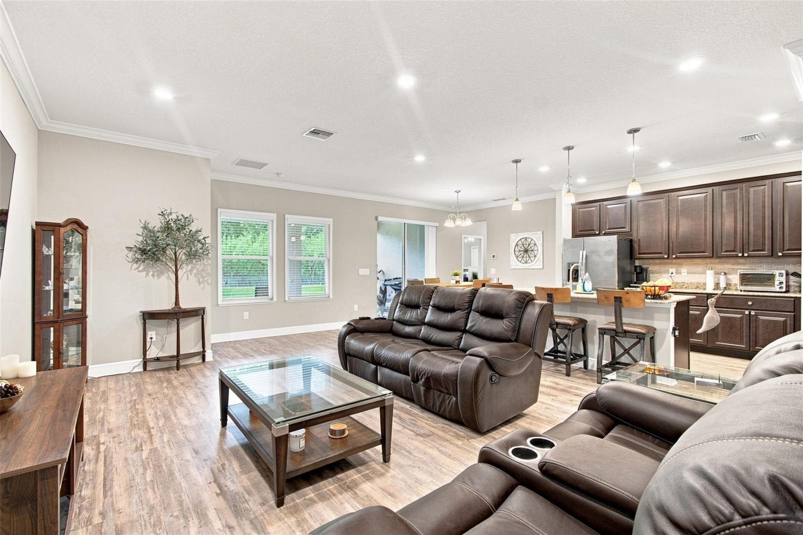 Single Family Residence at 15435 MULHOLLAND RD, PARRISH, photo 13 of 66