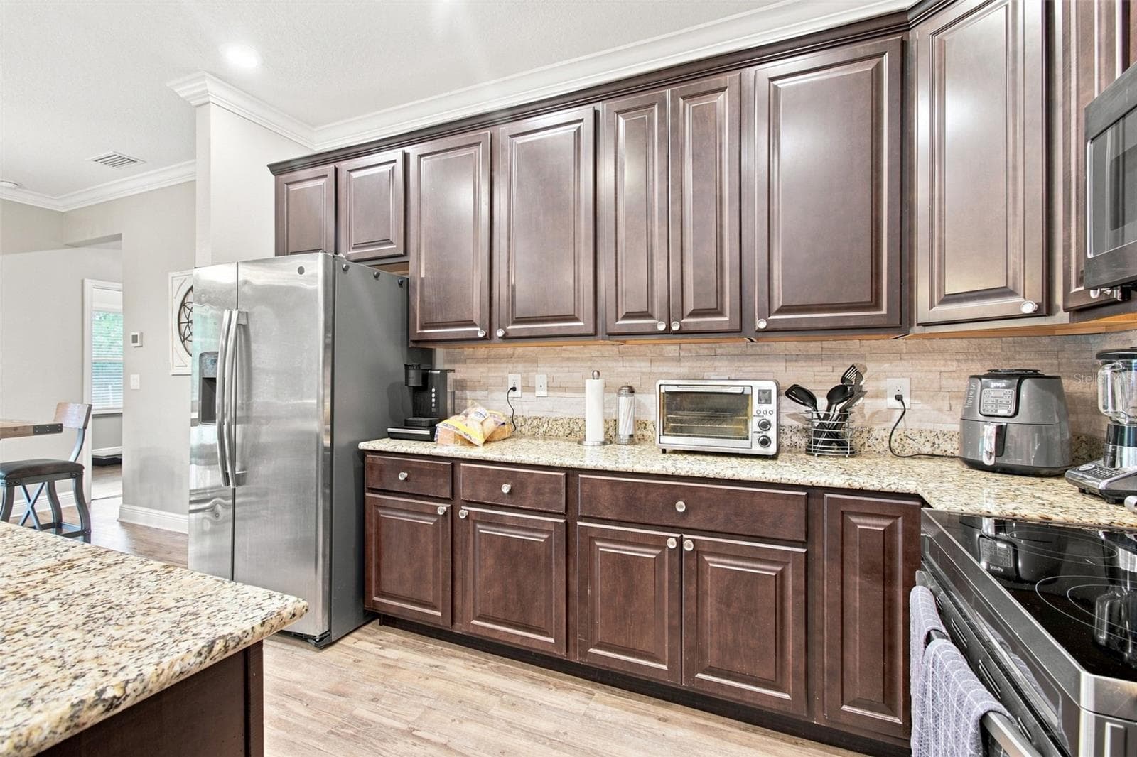 Single Family Residence at 15435 MULHOLLAND RD, PARRISH, photo 18 of 66