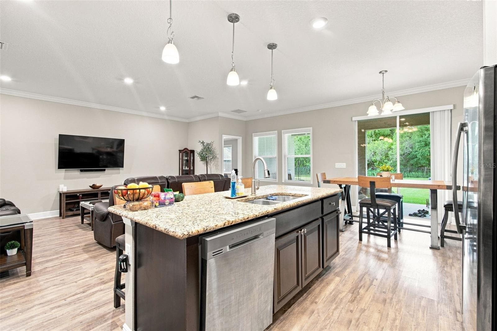 Single Family Residence at 15435 MULHOLLAND RD, PARRISH, photo 19 of 66
