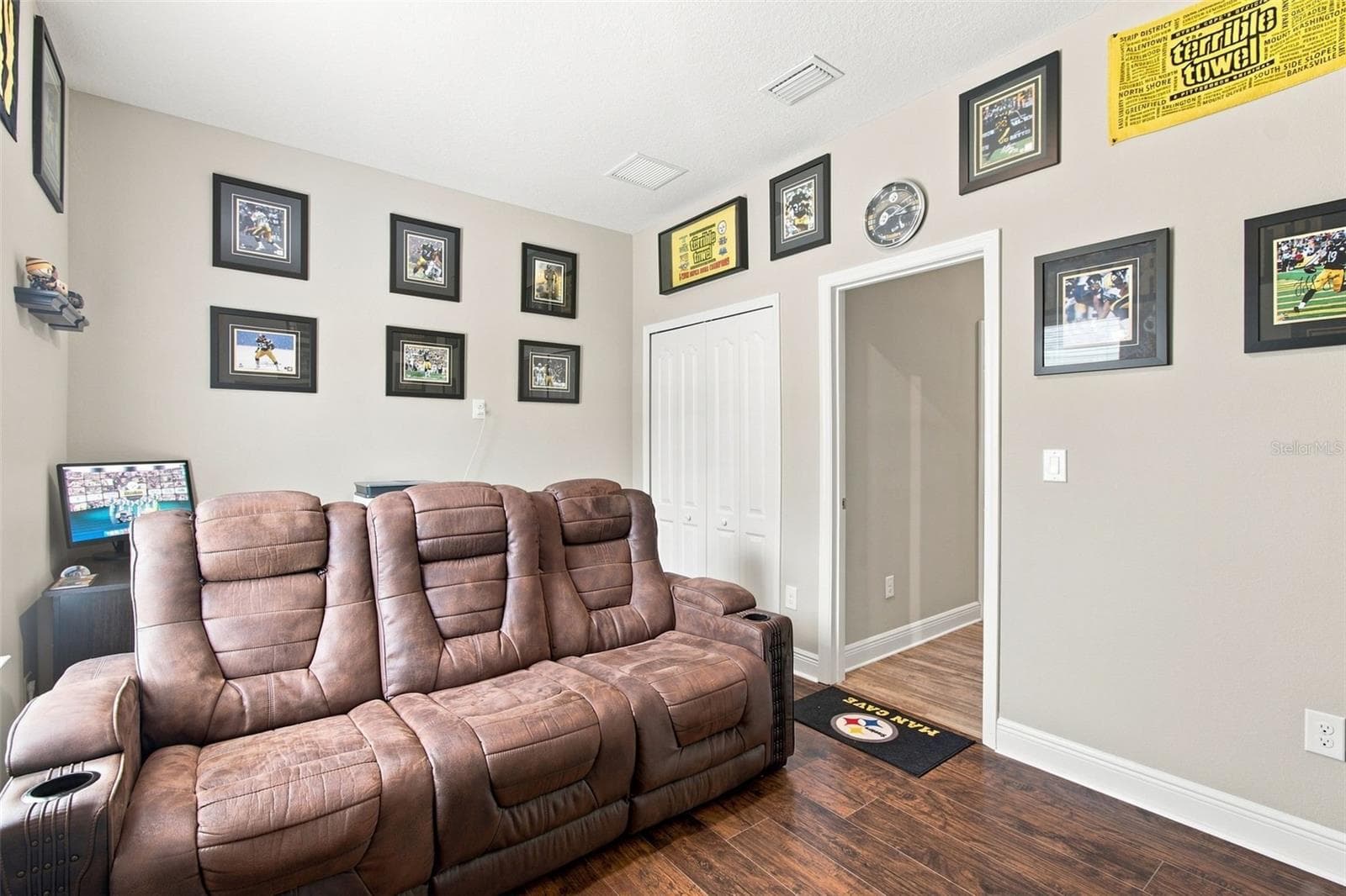 Single Family Residence at 15435 MULHOLLAND RD, PARRISH, photo 30 of 66