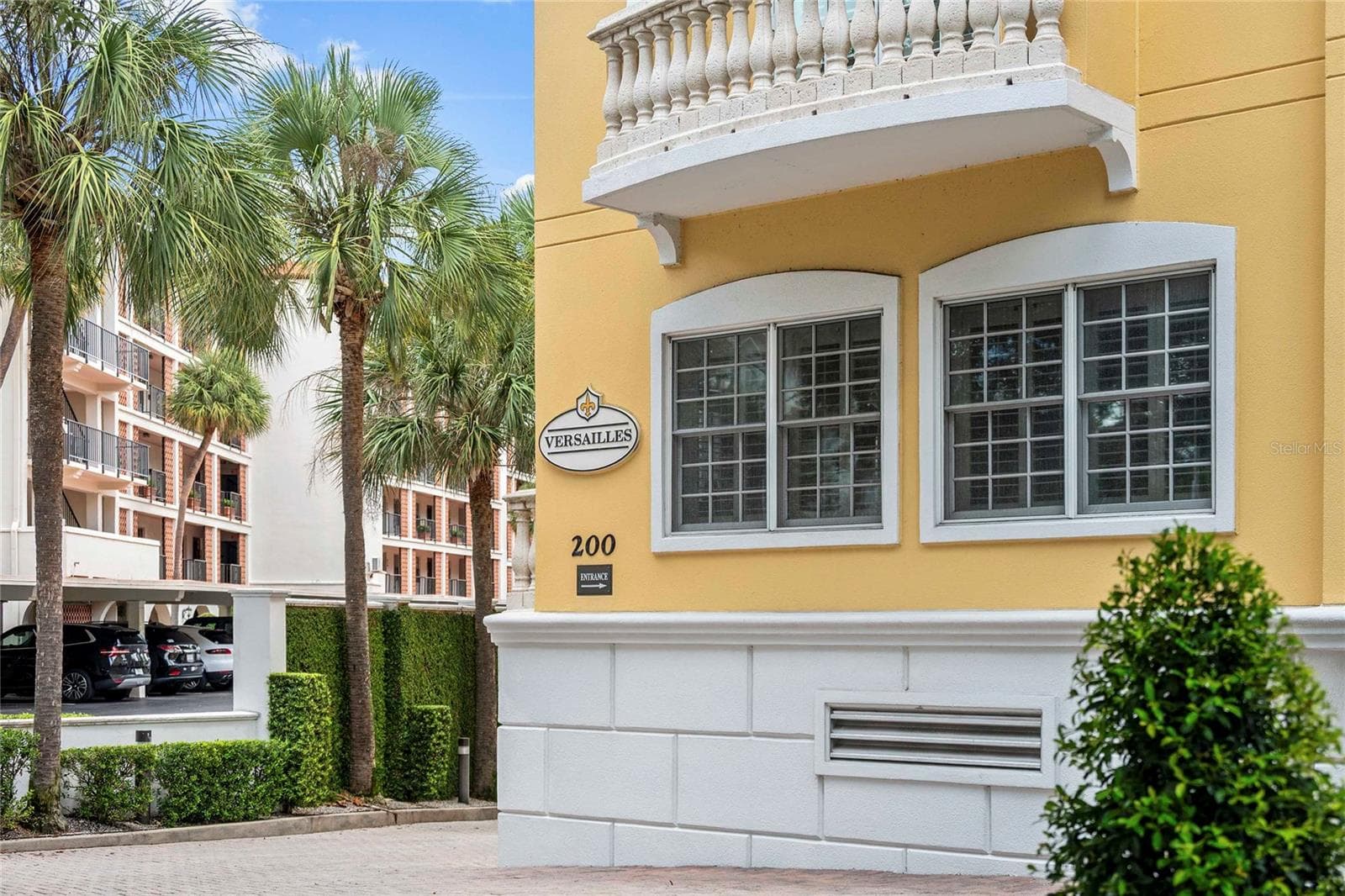 Condominium at 200 S INTERLACHEN AVE #350, WINTER PARK, photo 4 of 64