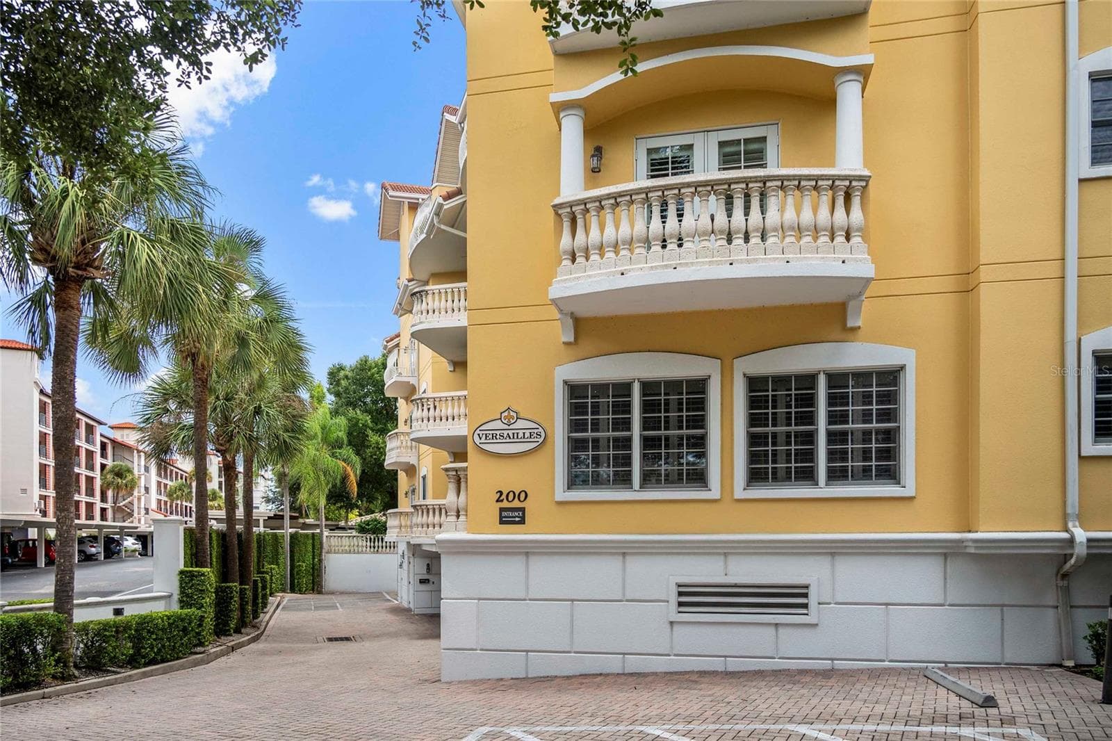 Condominium at 200 S INTERLACHEN AVE #350, WINTER PARK, photo 5 of 64