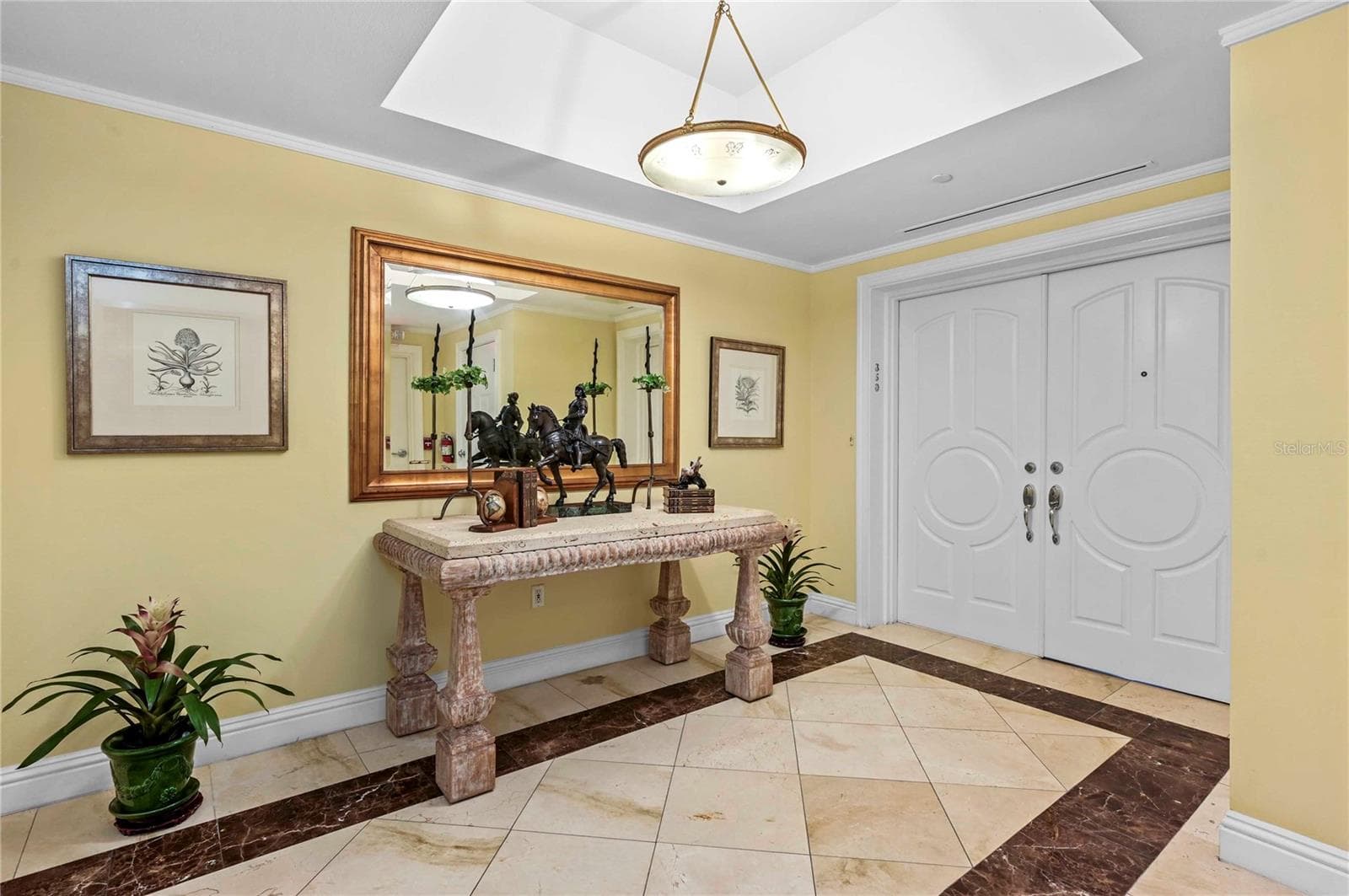 Foyer to entrance of condo - 200 S INTERLACHEN AVE #350, WINTER PARK