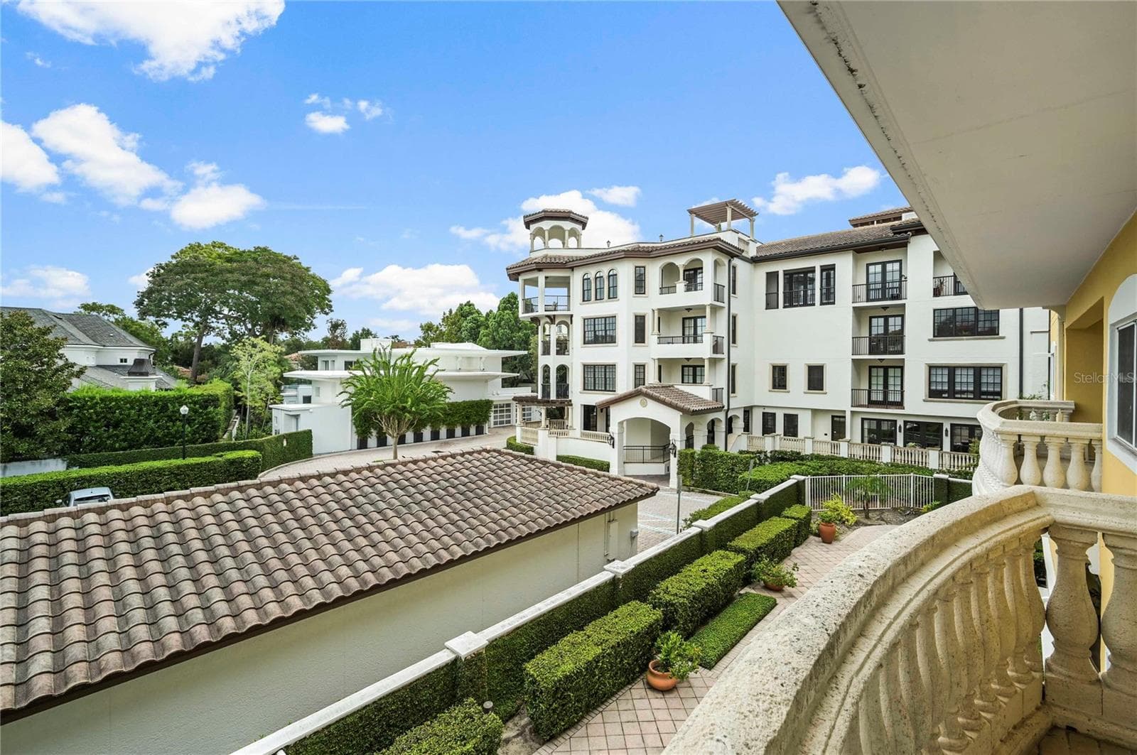 Condominium at 200 S INTERLACHEN AVE #350, WINTER PARK, photo 34 of 64