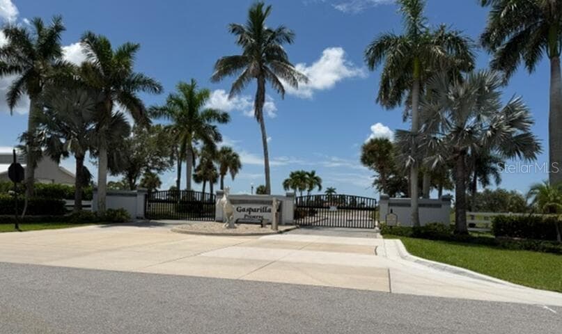11560 EQUESTRIAN CT
