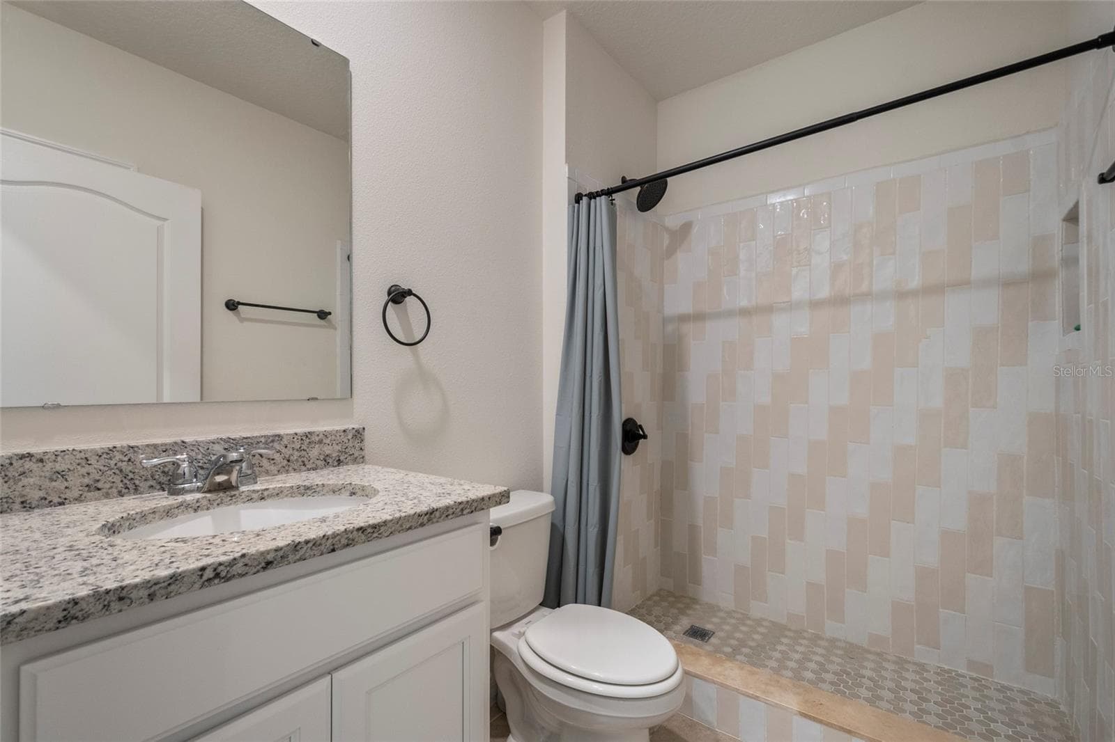 Bathroom 2 - 3669 RORY OAK CIR, APOPKA