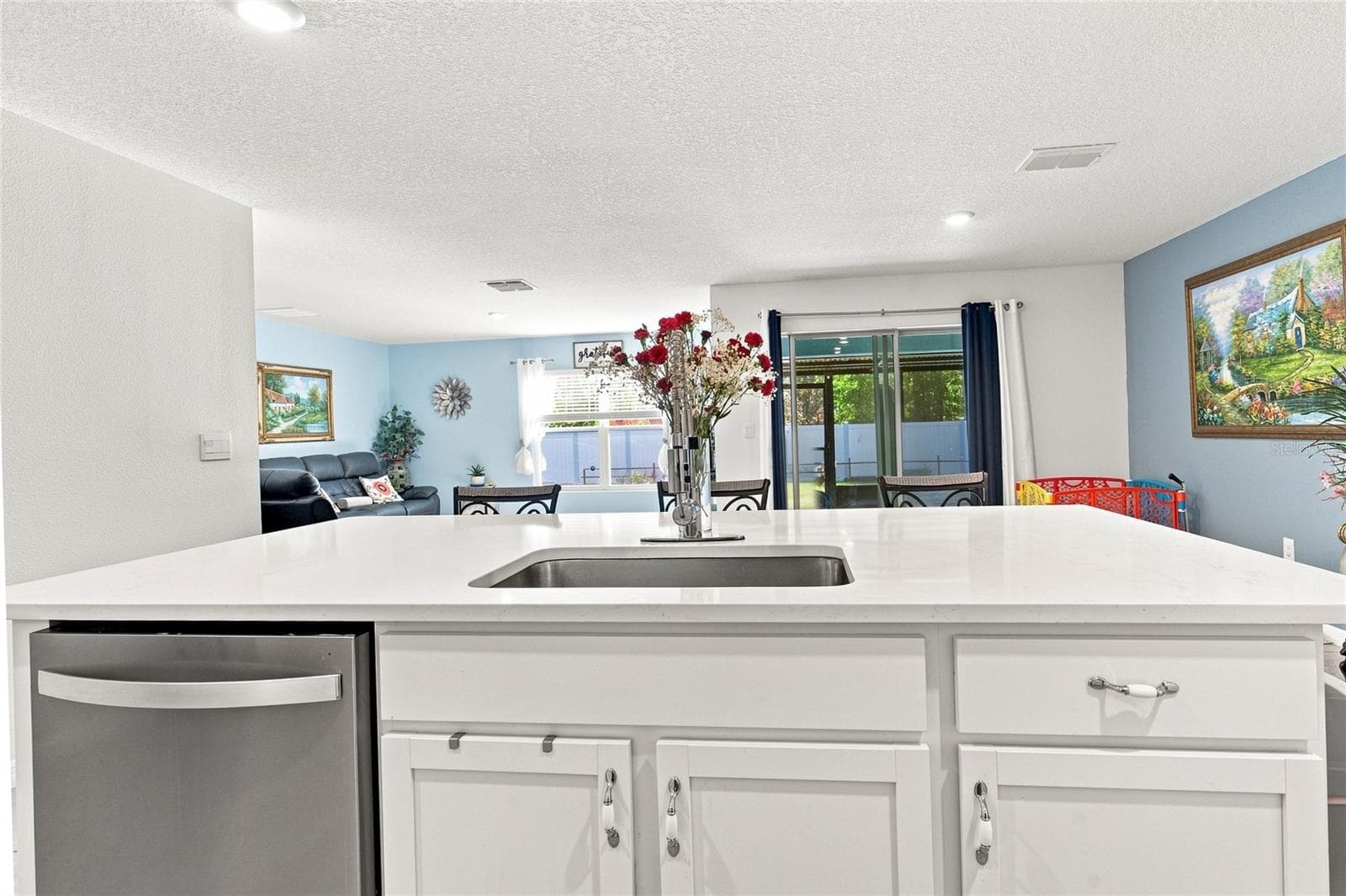 Single Family Residence at 13677 SW 69TH TER, OCALA, photo 7 of 33