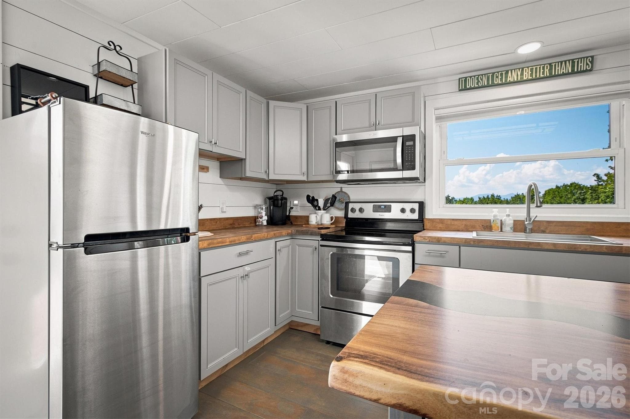 Single Family Residence at 7693 S Mountain Institute Road, Nebo, photo 11 of 41