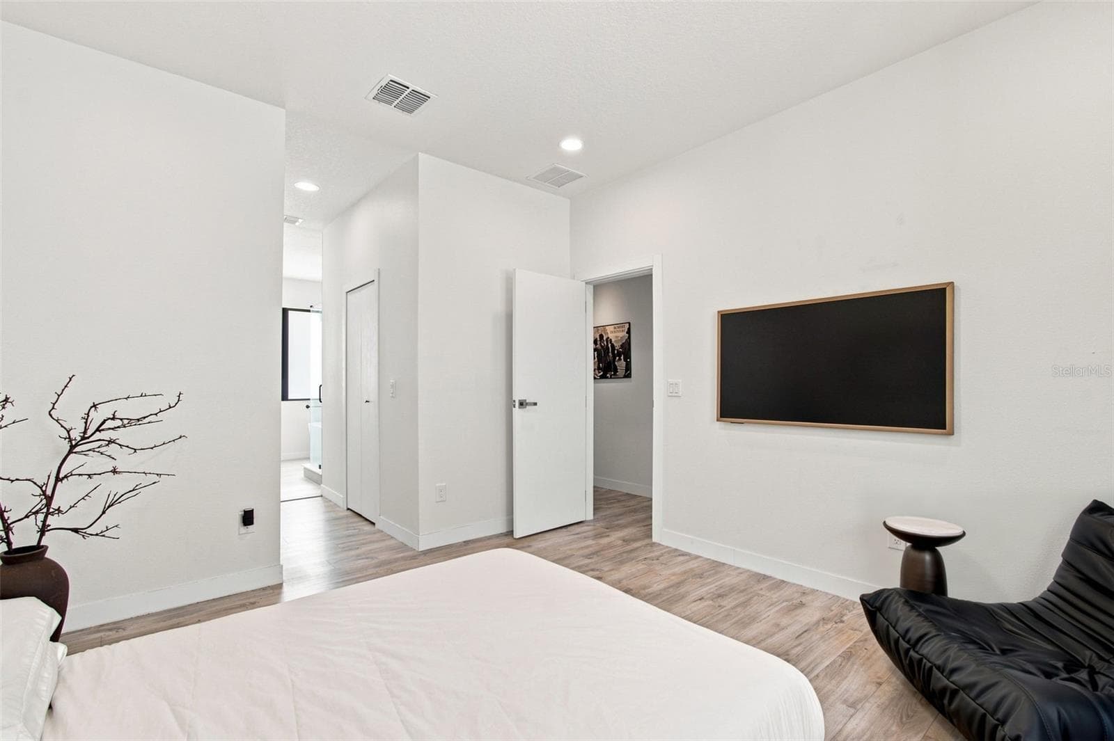 Single Family Residence at 7519 N COOLIDGE AVE, TAMPA, photo 43 of 74