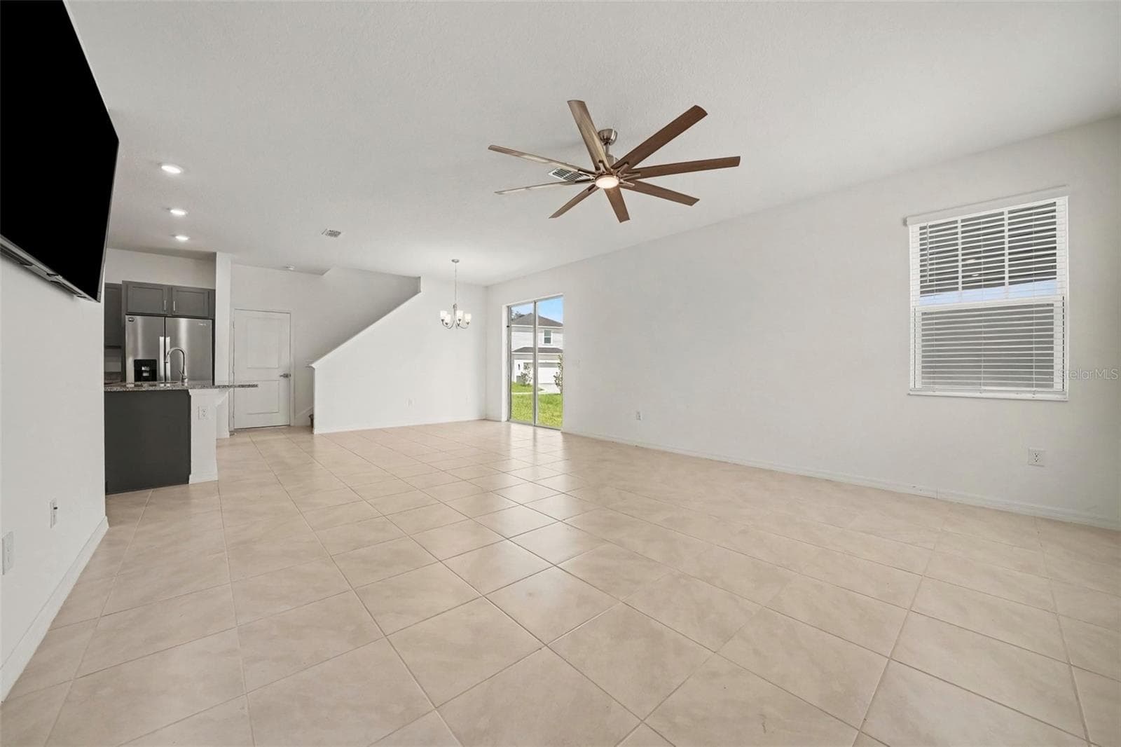 Single Family Residence at 7224 BIG CEDAR ALY, GROVELAND, photo 7 of 36