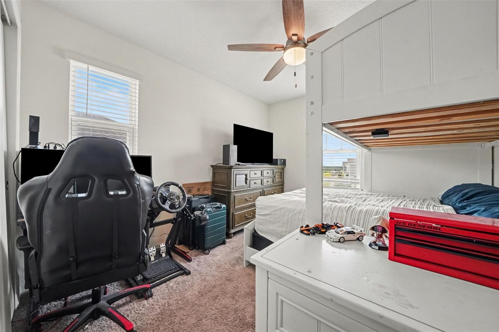 Single Family Residence at 7224 BIG CEDAR ALY, GROVELAND, photo 17 of 36