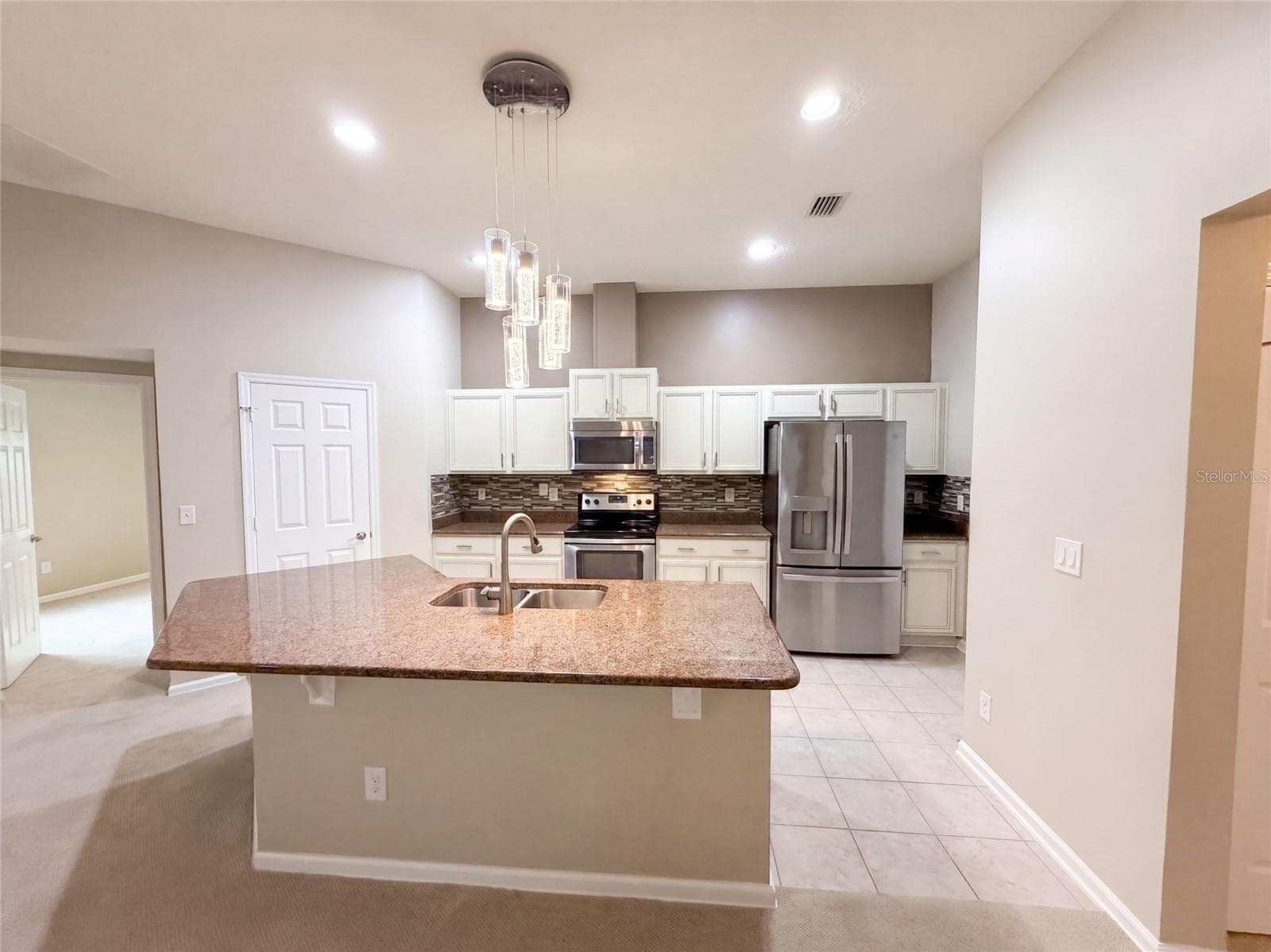 Single Family Residence at 120 PRESTWICK GRANDE DR, DAYTONA BEACH, photo 10 of 35