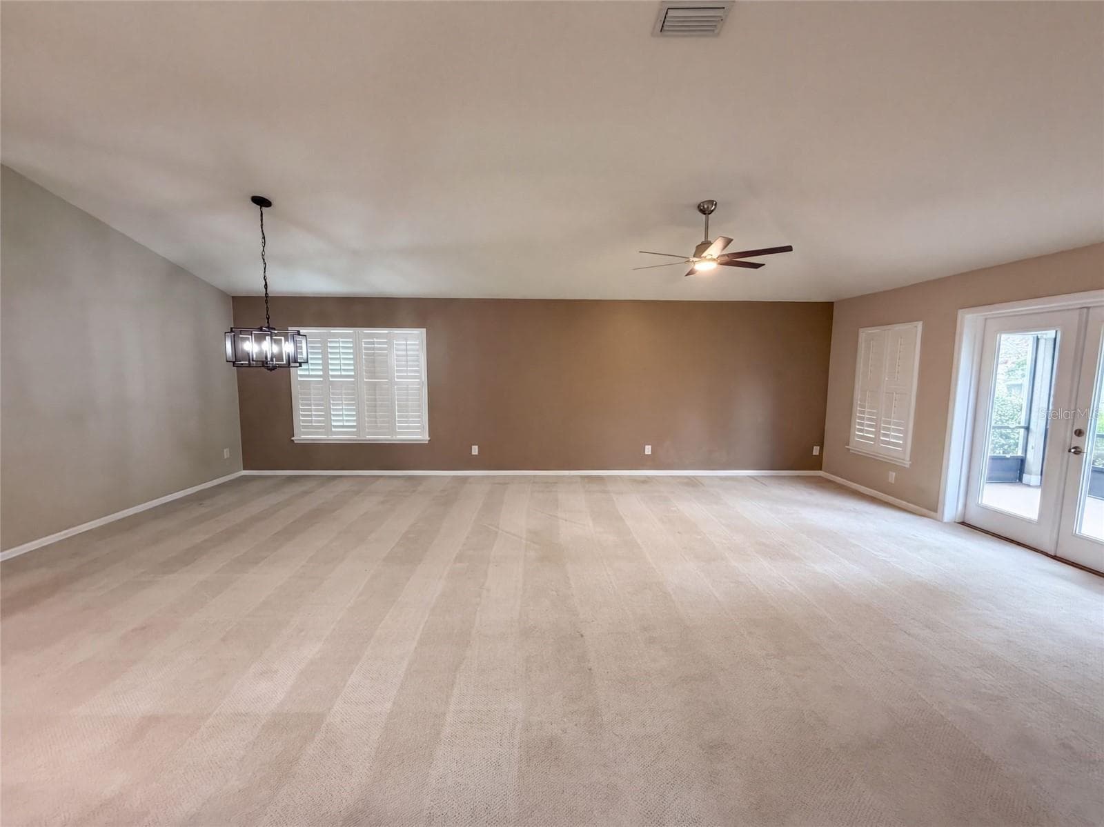Single Family Residence at 120 PRESTWICK GRANDE DR, DAYTONA BEACH, photo 11 of 35