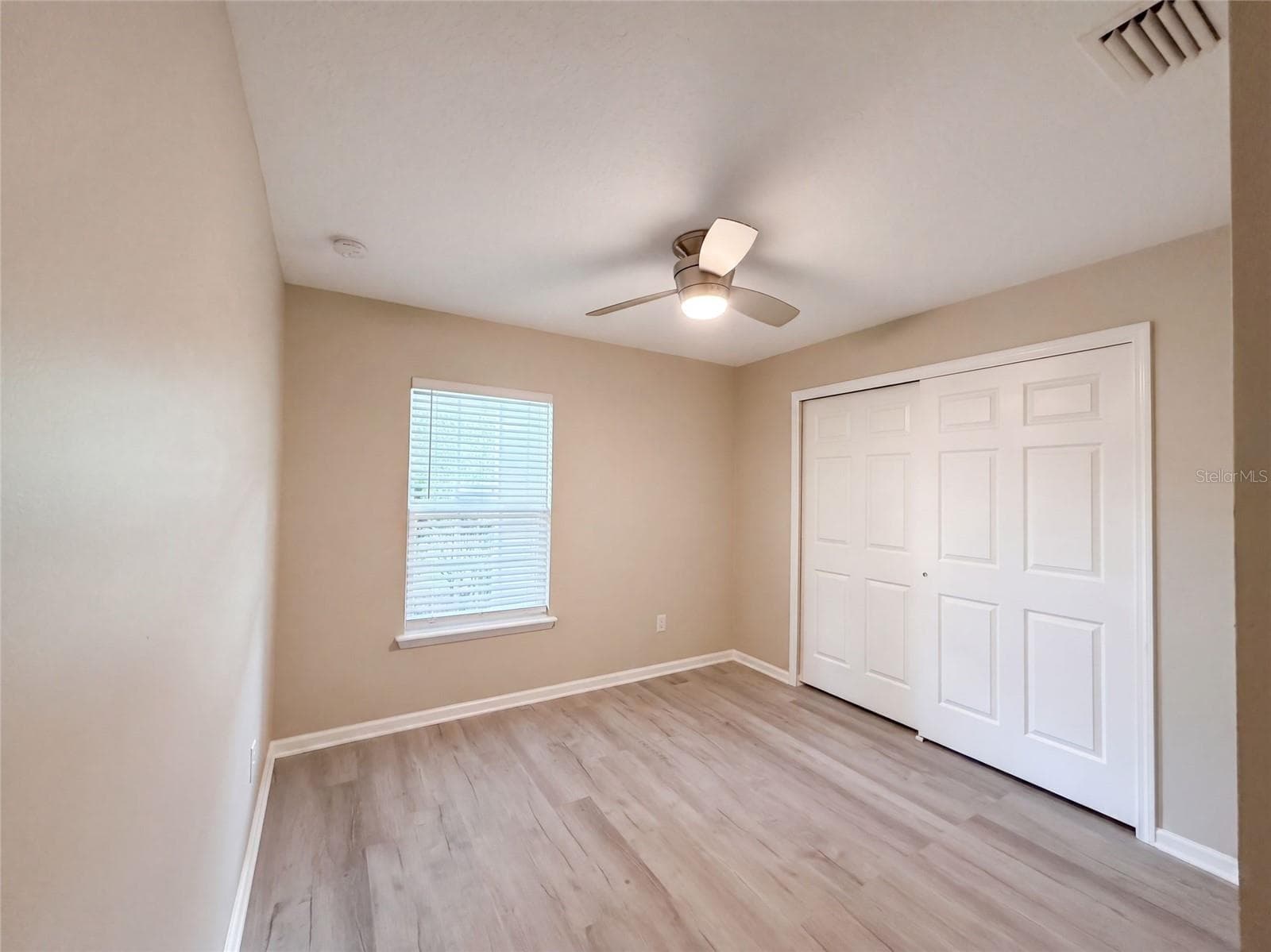 Single Family Residence at 120 PRESTWICK GRANDE DR, DAYTONA BEACH, photo 17 of 35