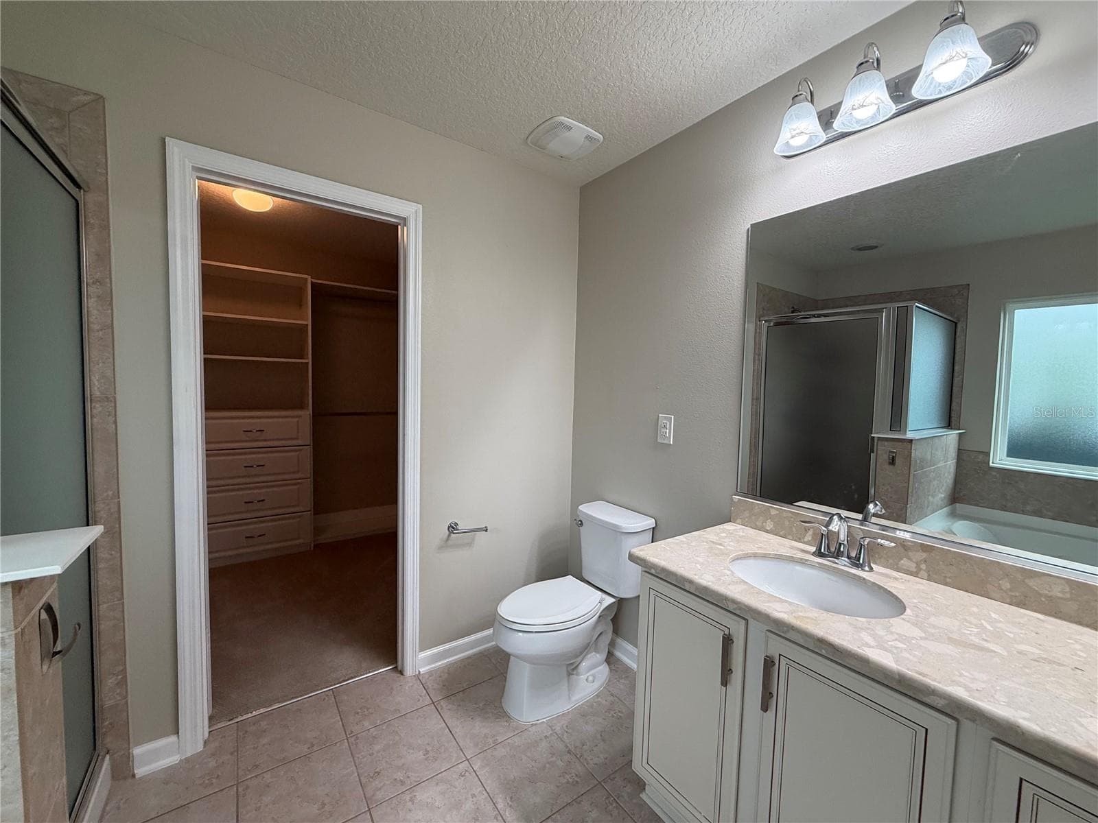 Single Family Residence at 120 PRESTWICK GRANDE DR, DAYTONA BEACH, photo 25 of 35