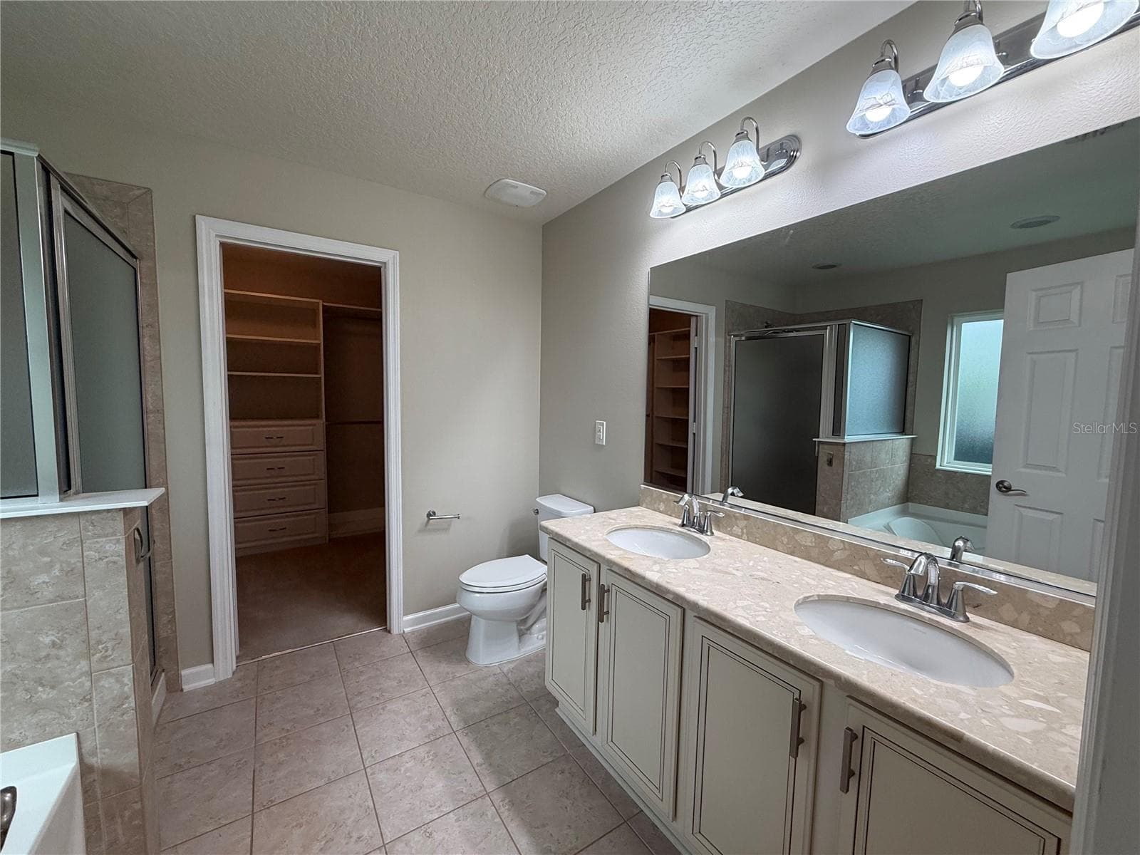 Single Family Residence at 120 PRESTWICK GRANDE DR, DAYTONA BEACH, photo 28 of 35