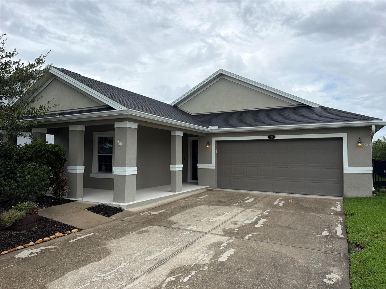 Single Family Residence at 120 PRESTWICK GRANDE DR, DAYTONA BEACH, photo 33 of 35