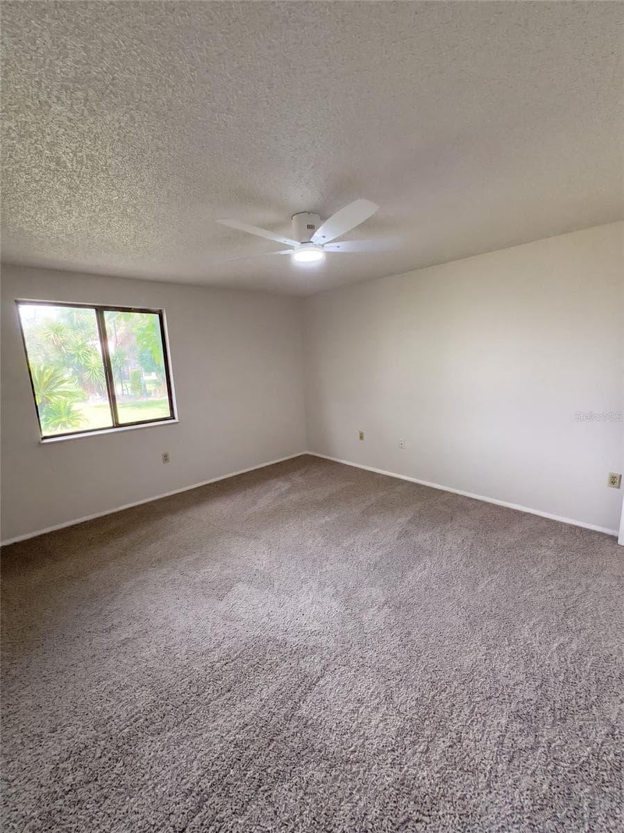 Condominium at 3803 60TH ST W, BRADENTON, photo 16 of 31